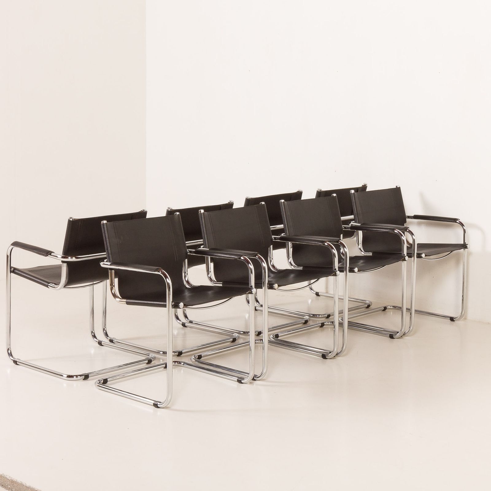 2300.0 Bauhaus Style Italian Chairs Attr. To Matteograssi, Set Of 8, 1970s photo