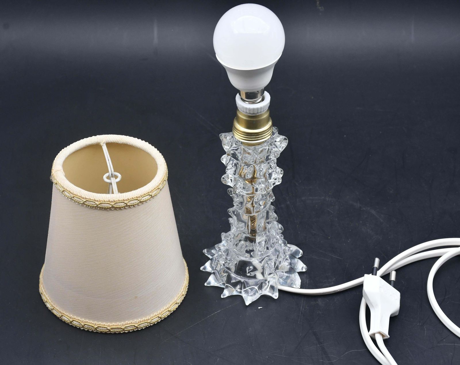 Charming Table Lamp In Rostrato Murano Glass Vase For Barovier & Toso, 1940s photo vintage