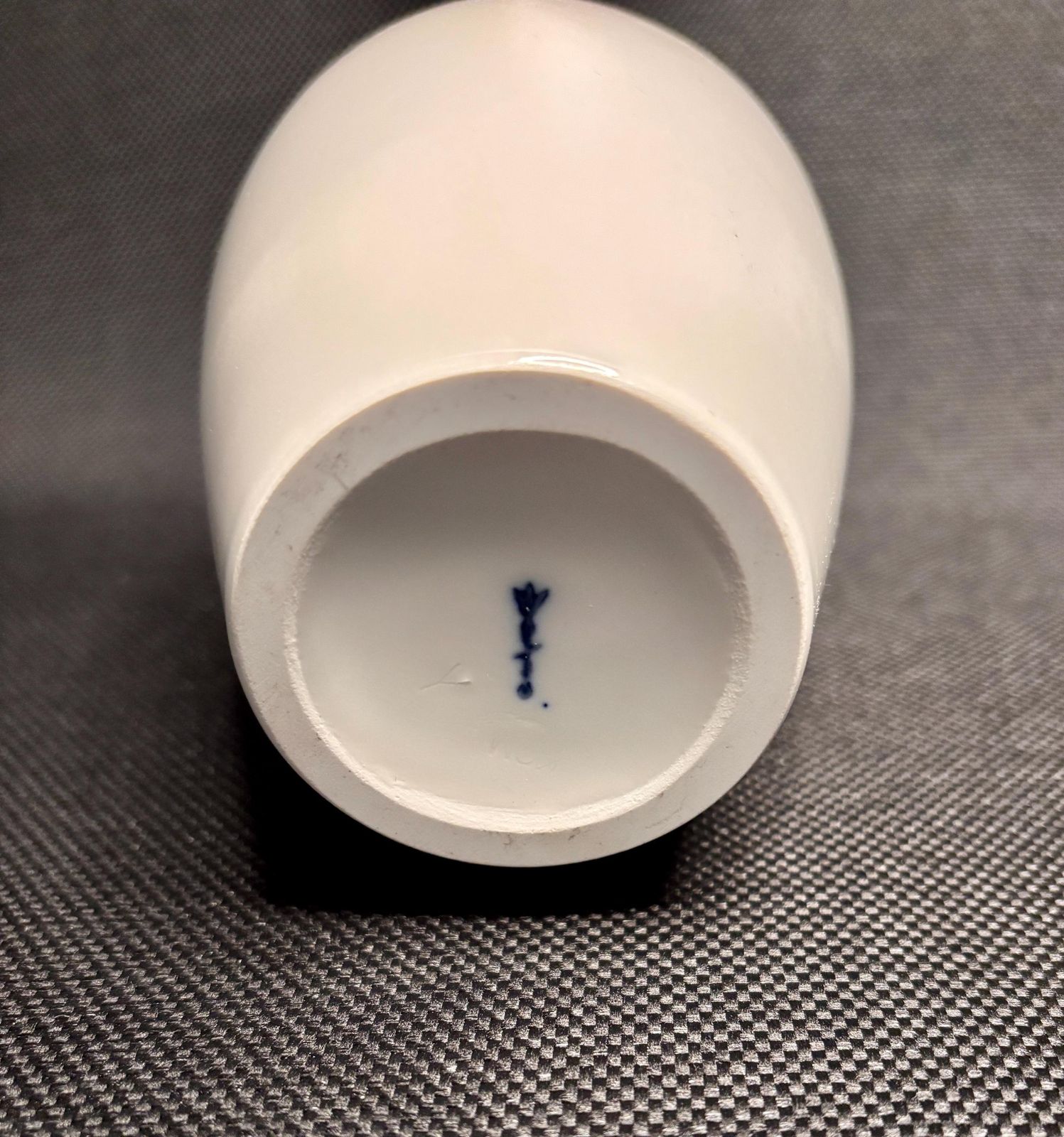 Kpm Berlin Japanese Vase By Theodor Schmuz Baudiss photo vinterior