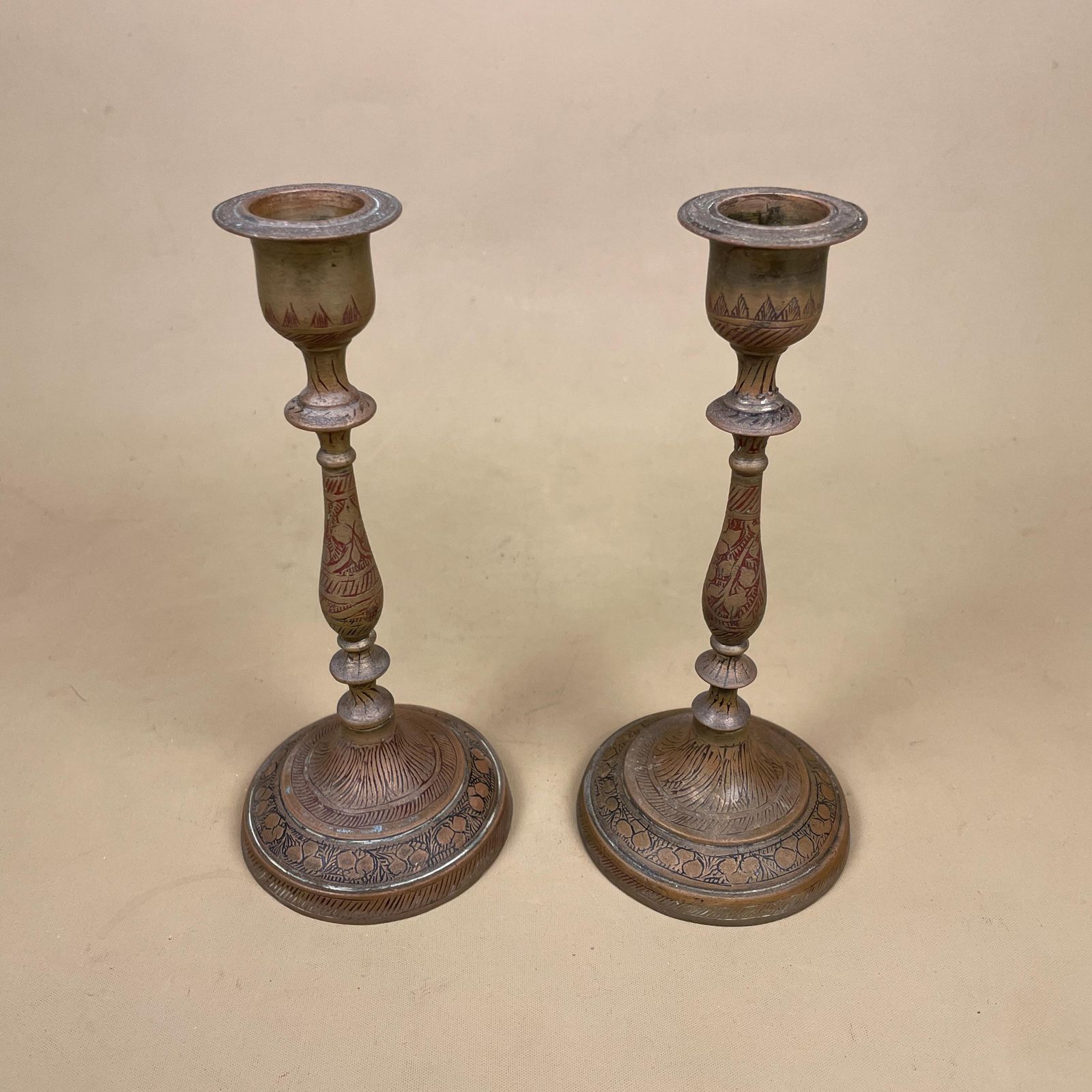 Antique Matching Pair Of Gold Brass Metal Candlestick Candle Stick Holders Holder Vintage Round Taper Dinner Candlesticks Engraved Indian