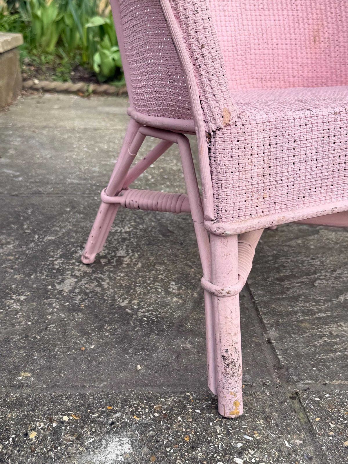 photo furniture Vintage 1950s Child's Pink Lloyd Loom Style Tub Chair With Woven Seat