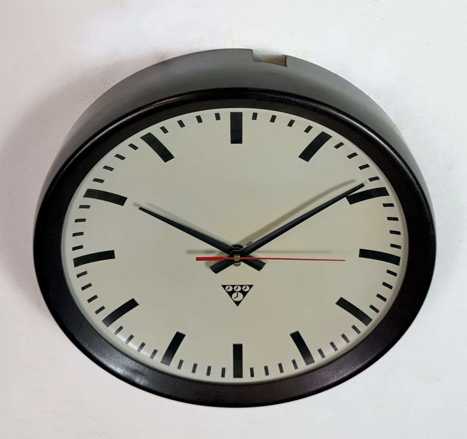 Industrial Brown Bakelite Factory Wall Clock From Pragotron, 1960s photo vinterior