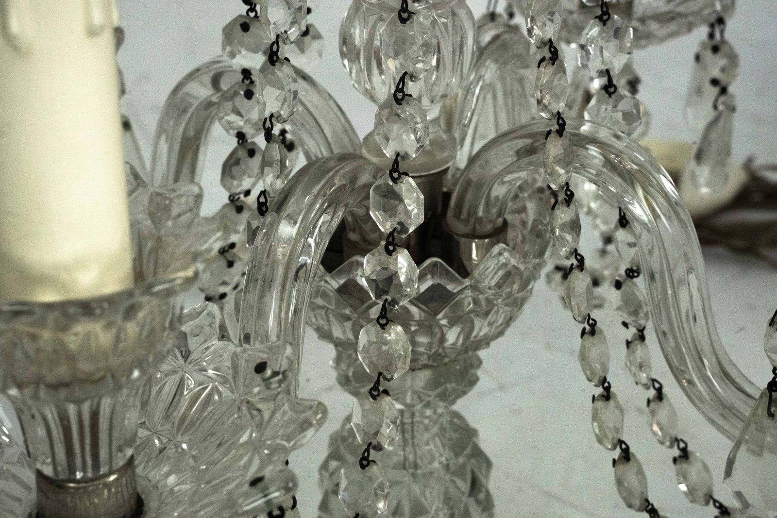 photo vinterior Maria Theresa Crystal Candelabra Table Lamps. Set Of Two. Italy 1940s