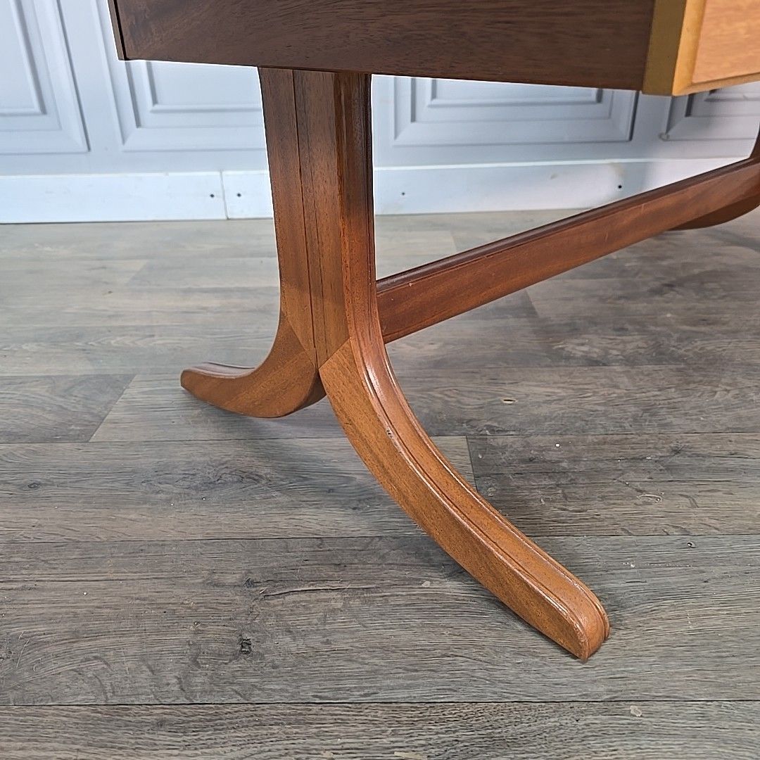photo vinterior Vintage Nathan Coffee Table – Drop Leaf Extending Teak Veneer Retro Mid Century