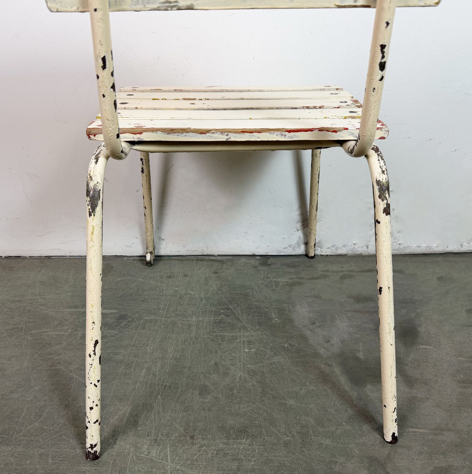 189.0 Vintage Beige Chair, 1960s, Iron photo