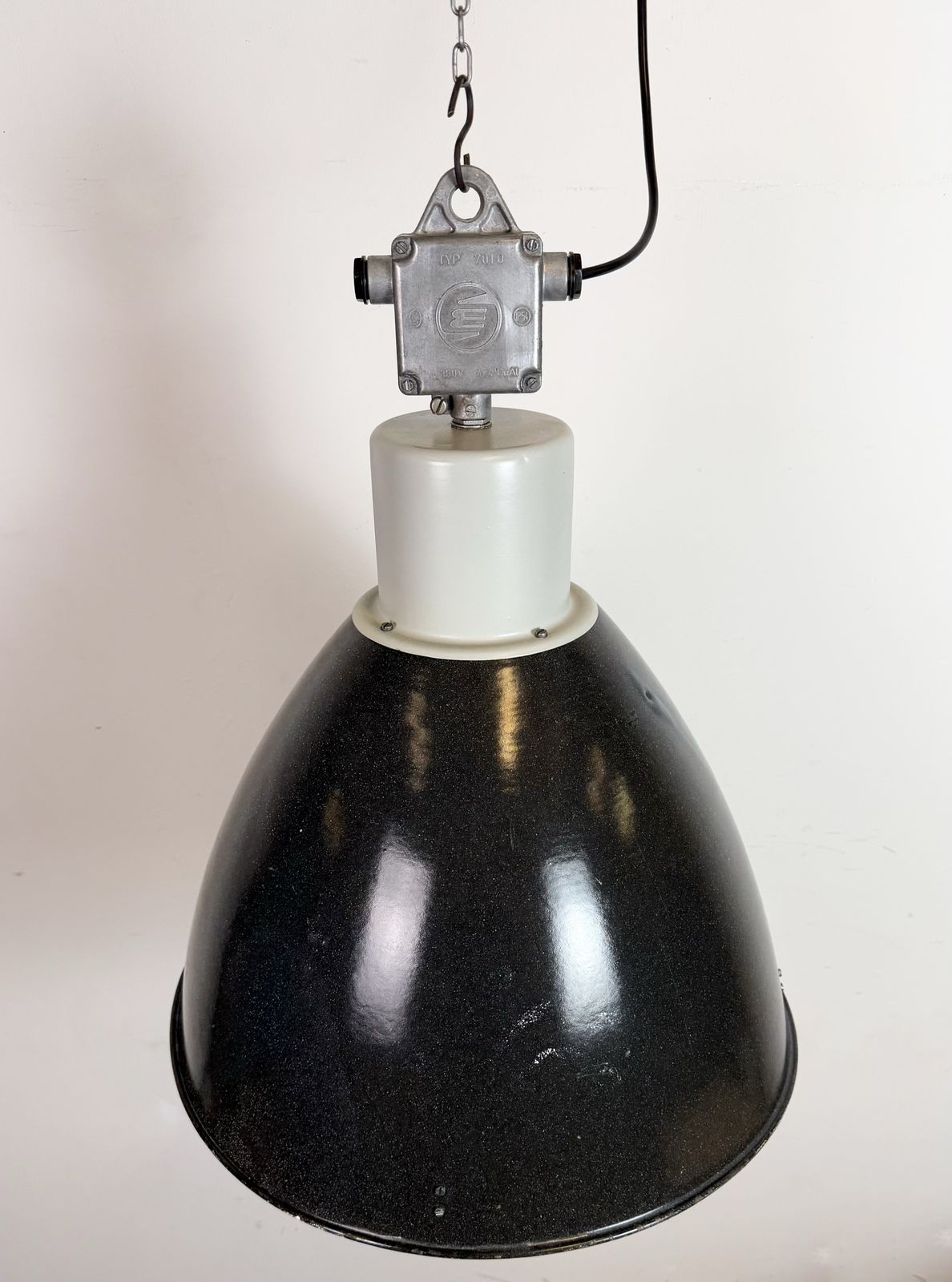 Large Industrial Enamel Factory Pendant Lamp From Elektrosvit, 1960s, 49x photo vintage