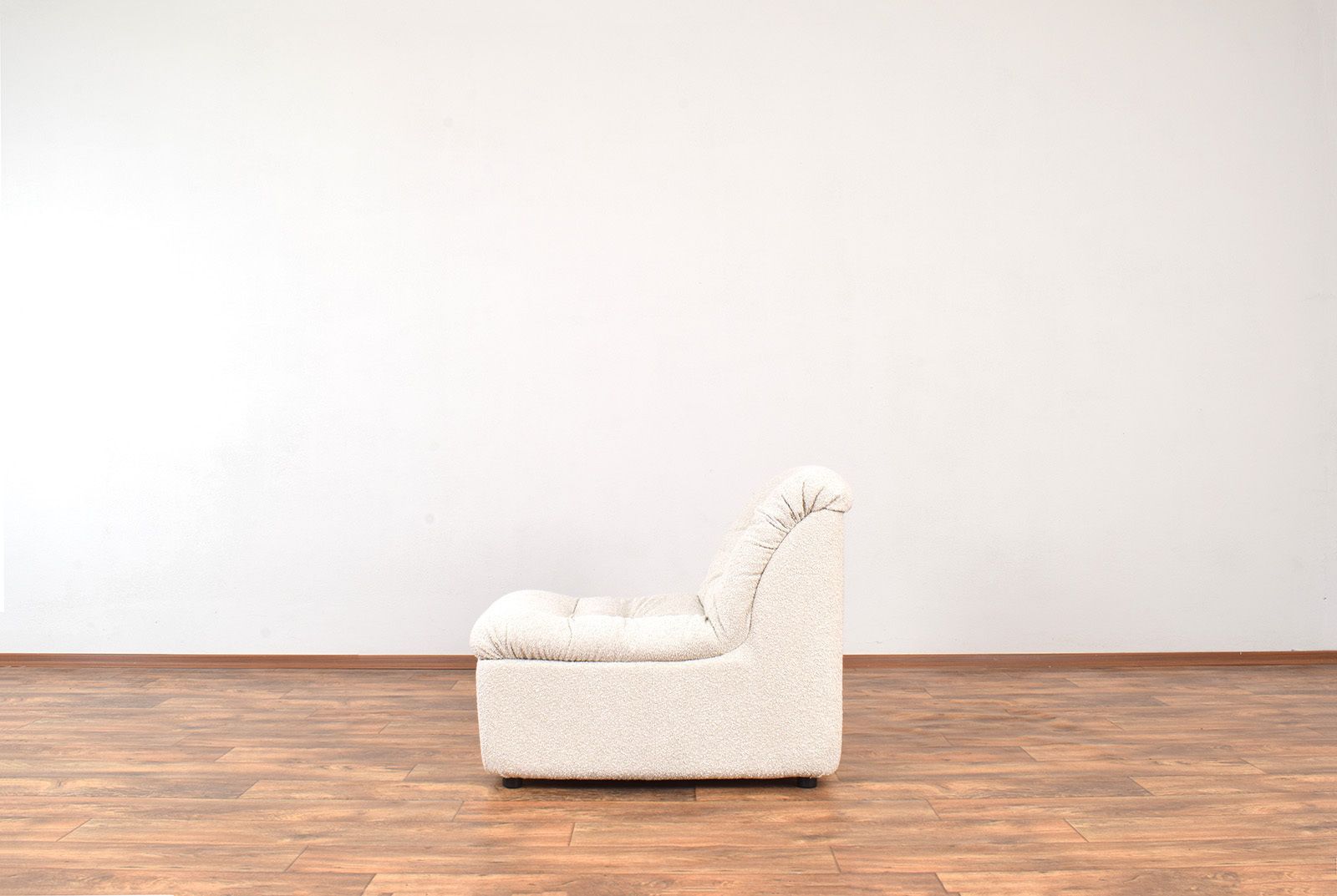 Mid Century German Lounge Chair, 1970s. photo Furniture