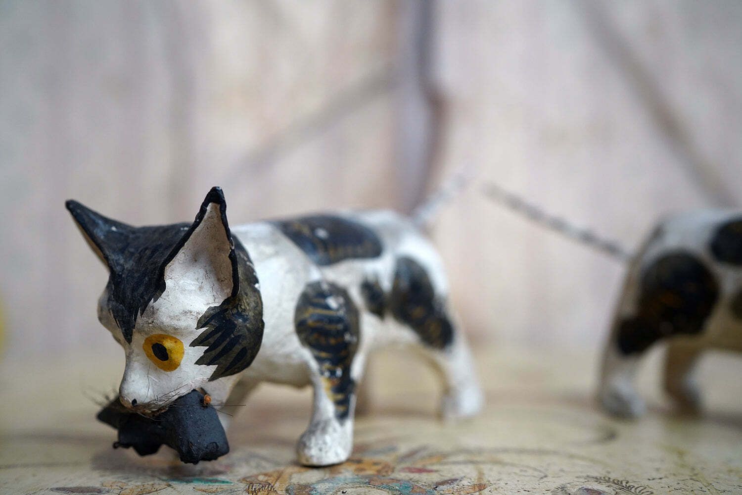 A Rare Pair Of 19thc Papier Mâché Nodding Cats & Mice C.1880 photo for sale