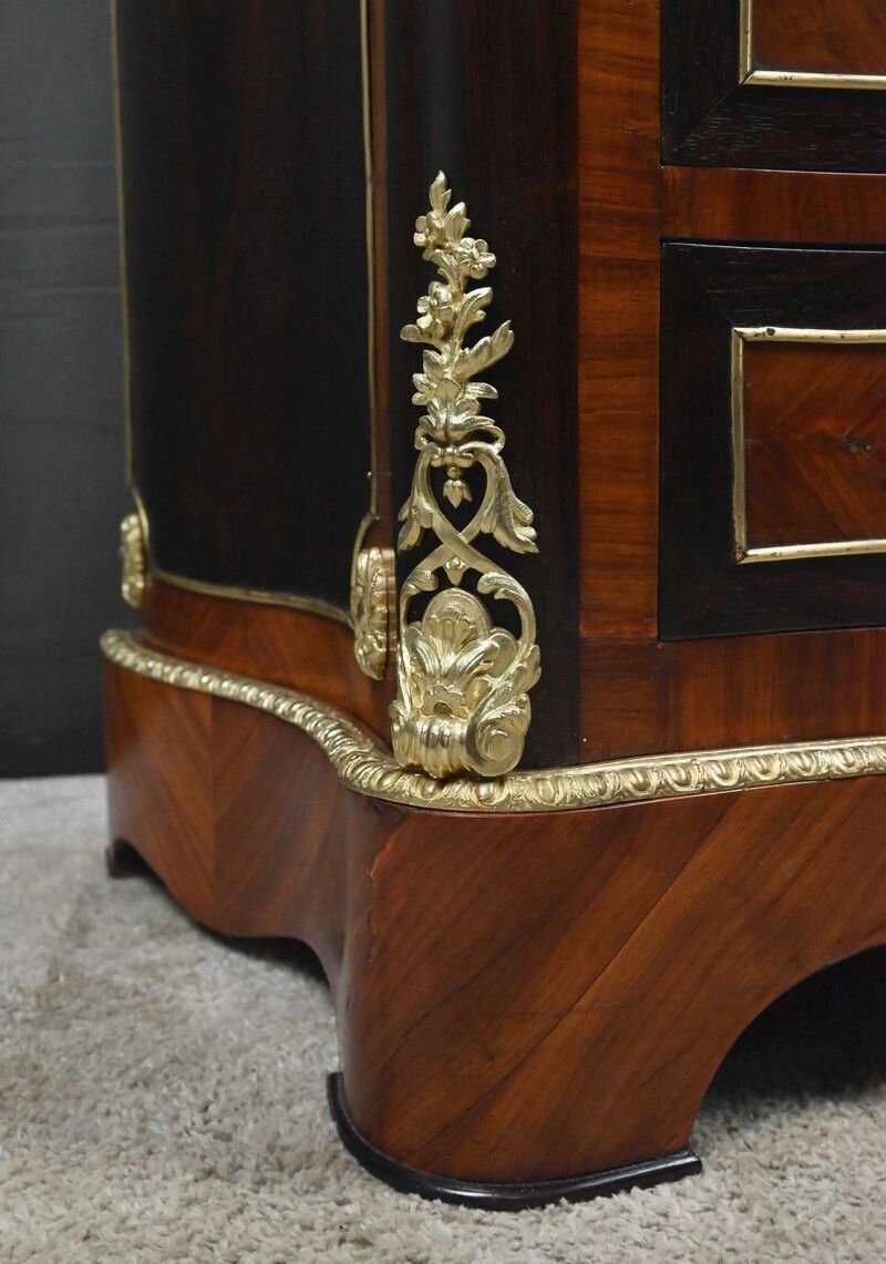 photo vinterior Inlaid Secretary Desk In Precious Woods, Napoleon III Period – Mid 19th Century