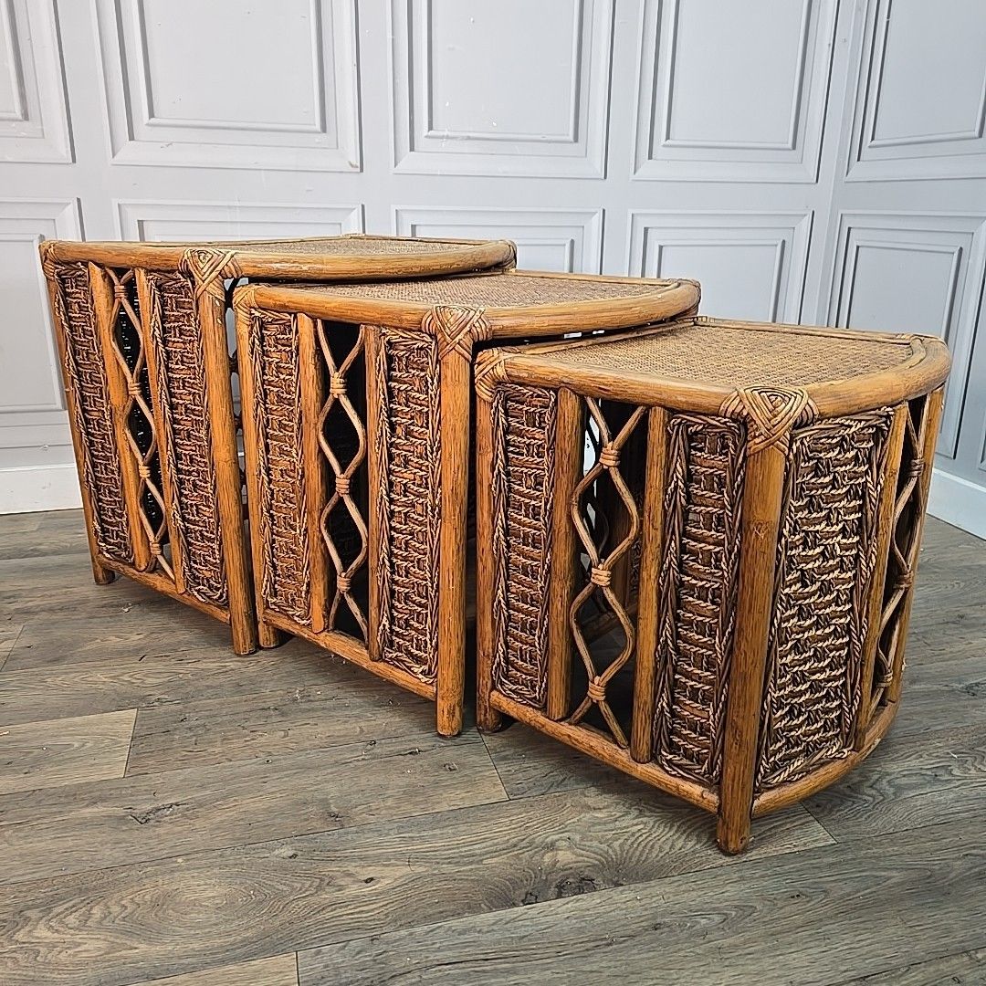 photo vintage Vintage Nest Of Tables Retro Rattan Boho Mid Century Style Cane Side Nested