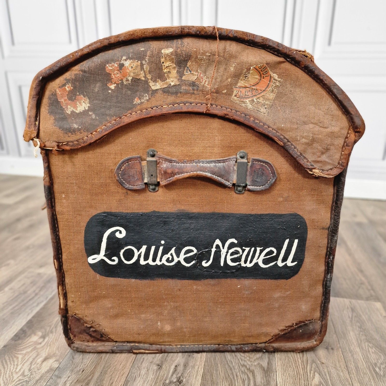 Furniture Antique Vintage  Travel Trunk Geo. Perry Of Dublin Domed Storage Steamer Chest photo
