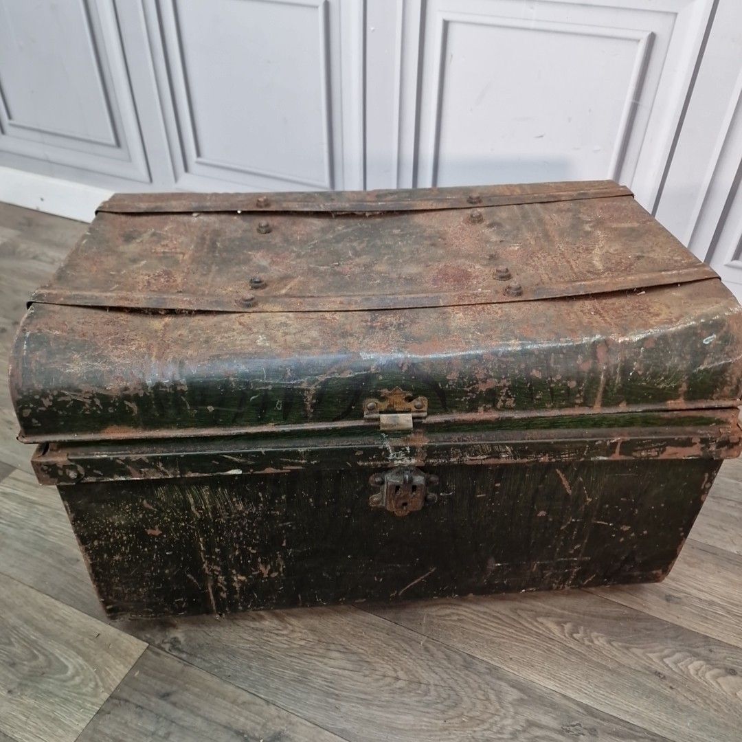 Antique Metal Travel Trunk – Dome Top Tin Chest – Rustic Vintage Storage Planter photo for sale