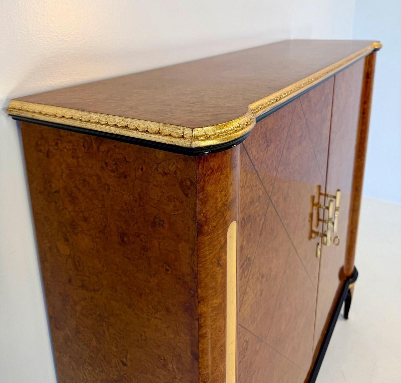 photo furniture 1940s Italian Art Deco Cabinet In Maple Burl With Black Lacquer Details