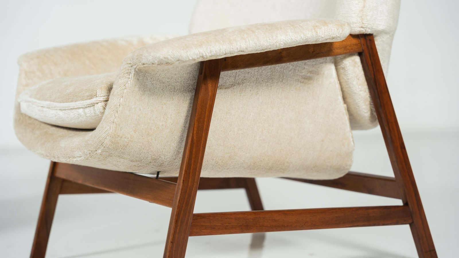Pair Of Armchairs "849 " By Gianfranco Frattini For Cassina, 1960s photo 7725.0