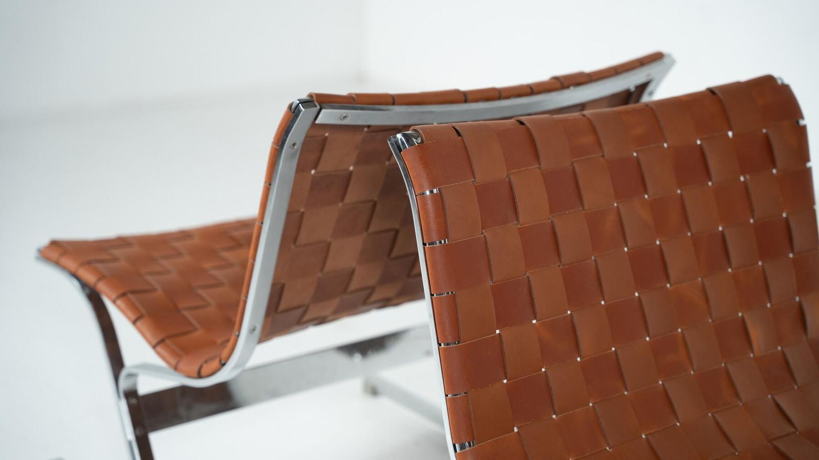 photo furniture Mid Century Pair Of Lounge Chairs By Ross Littell For Icf, Cognac Leather, Italy