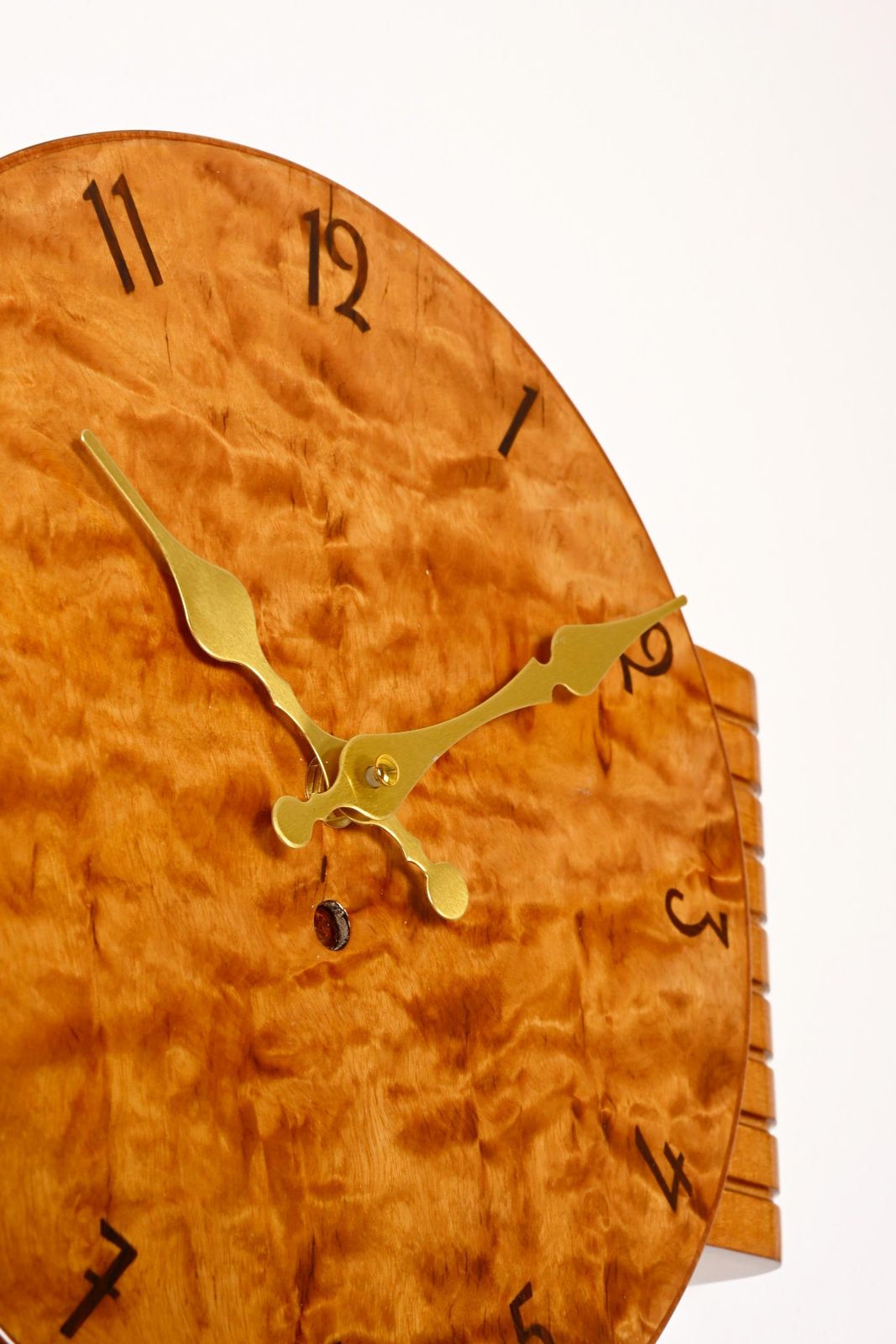 photo furniture Wooden Art Deco Wall Clock
