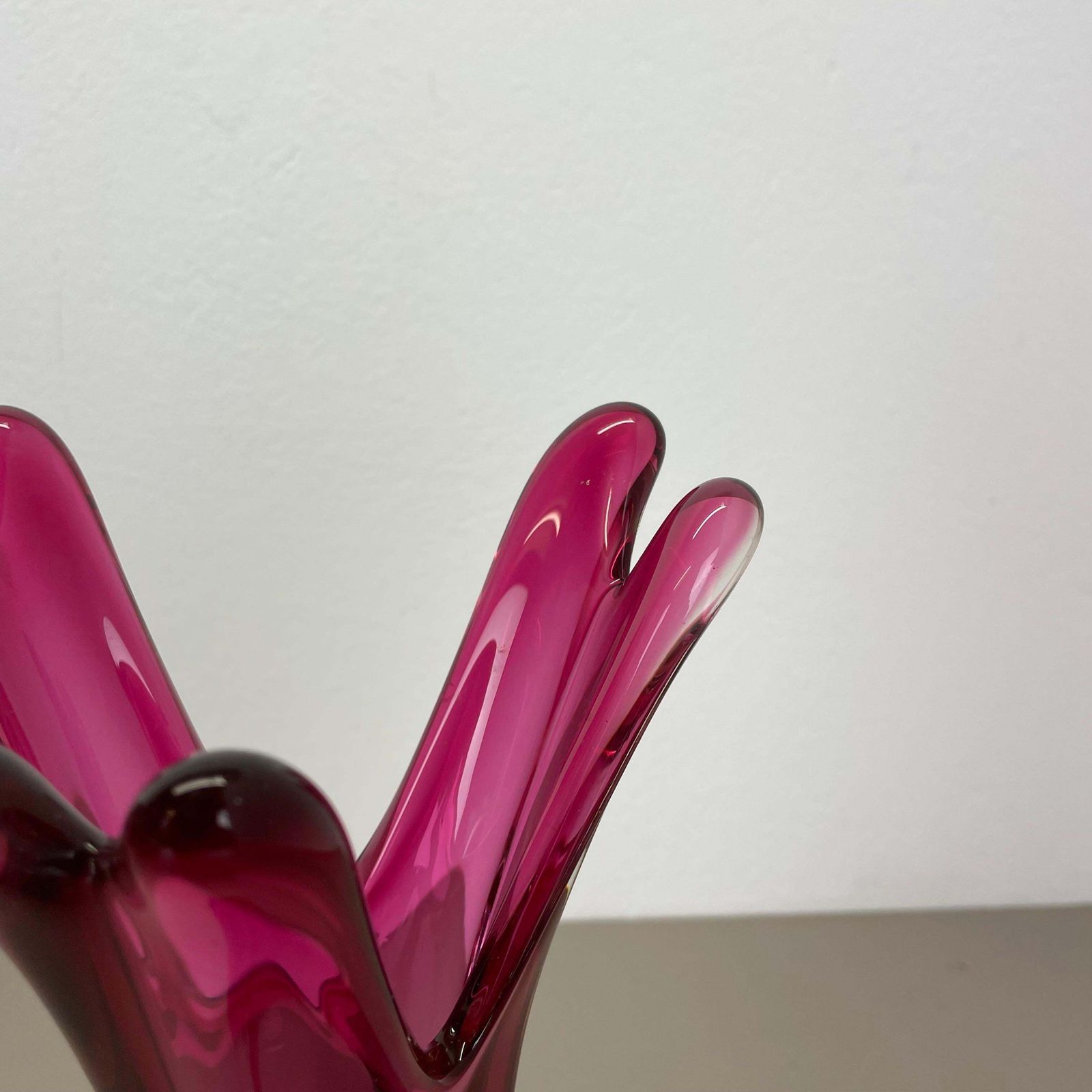 Extra Large 33cm Pink Heavy Large Murano Glass Sommerso Vase Italy, 1970s photo Home Decor
