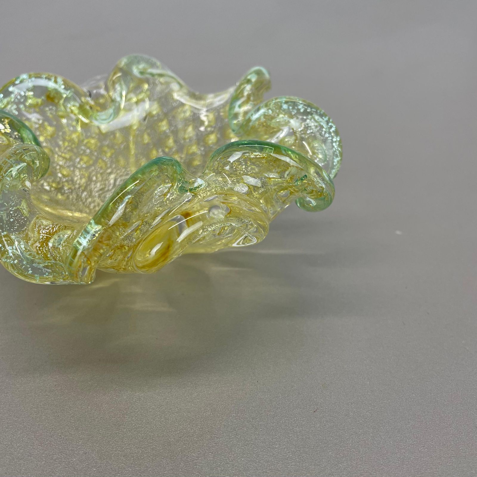 photo for sale Murano Glass "Flakes" Bowl Element Shell Ashtray By Barovier + Toso, Italy, 1970