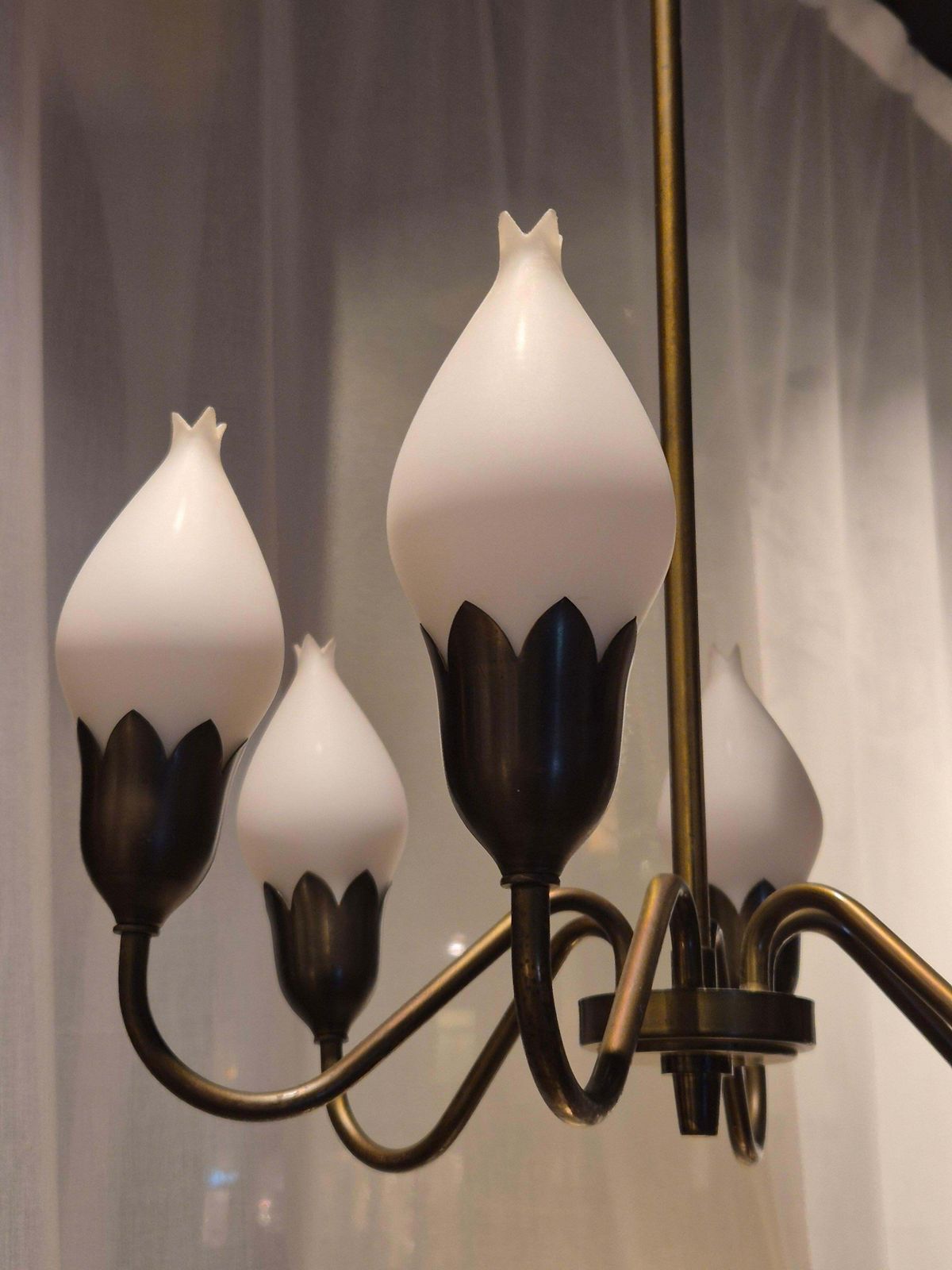 Midcentury Classic, Chandelier "Tulip" In Brass & Glass By Fog & Morup, Denmark photo vinterior