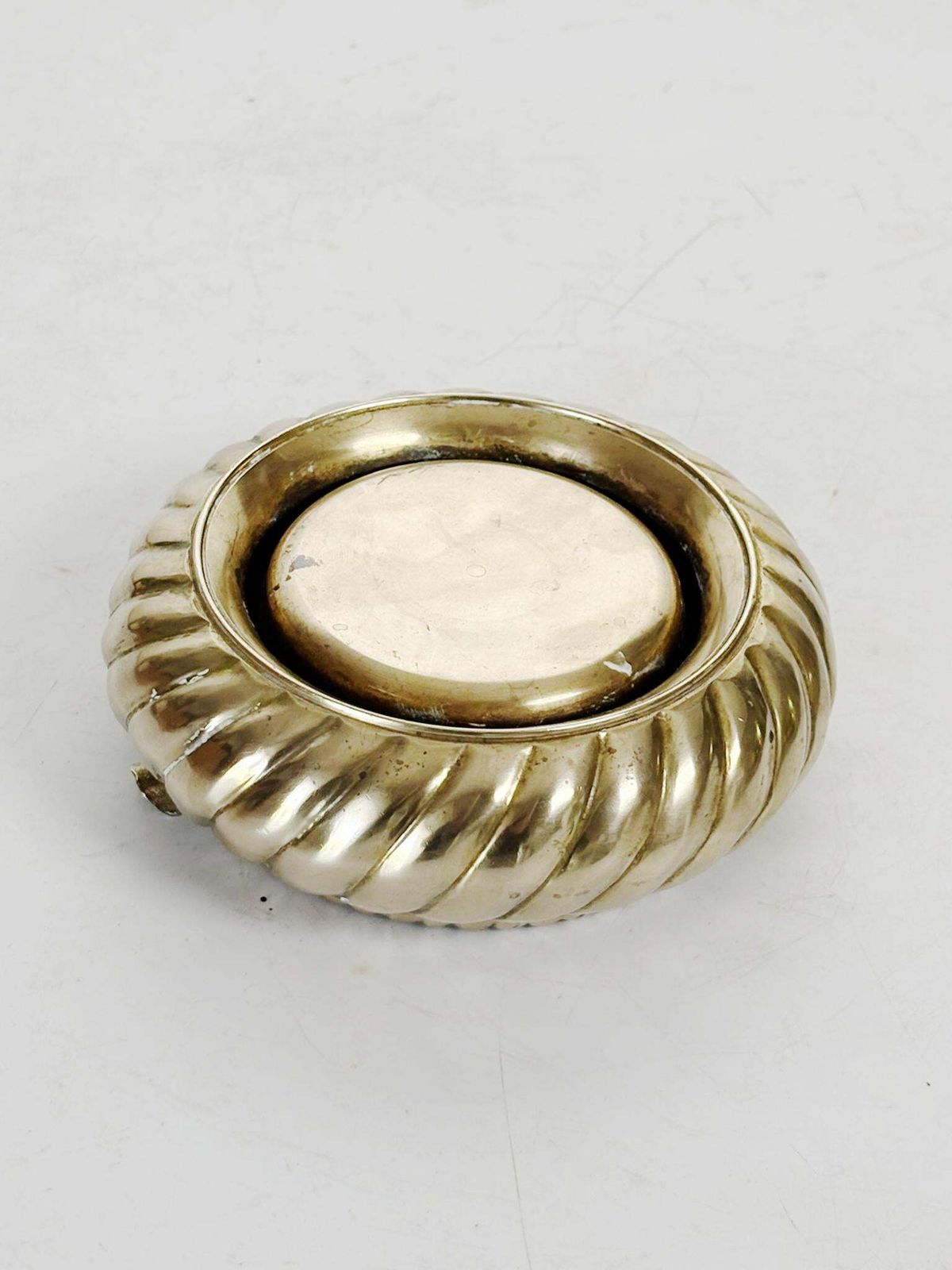 photo furniture Brass Ashtray, 1950s, France, Beautiful Patina With Sculpted Decoration