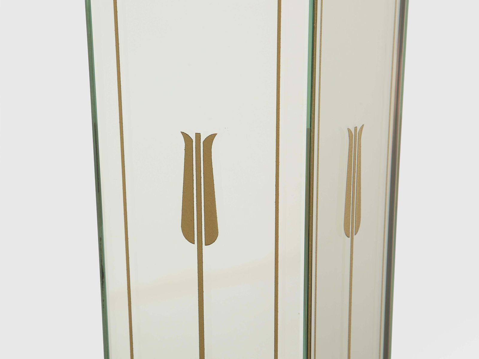 photo furniture Lampadaire en bois laqué, miroir et laiton, par Emilio Lancia, 1940