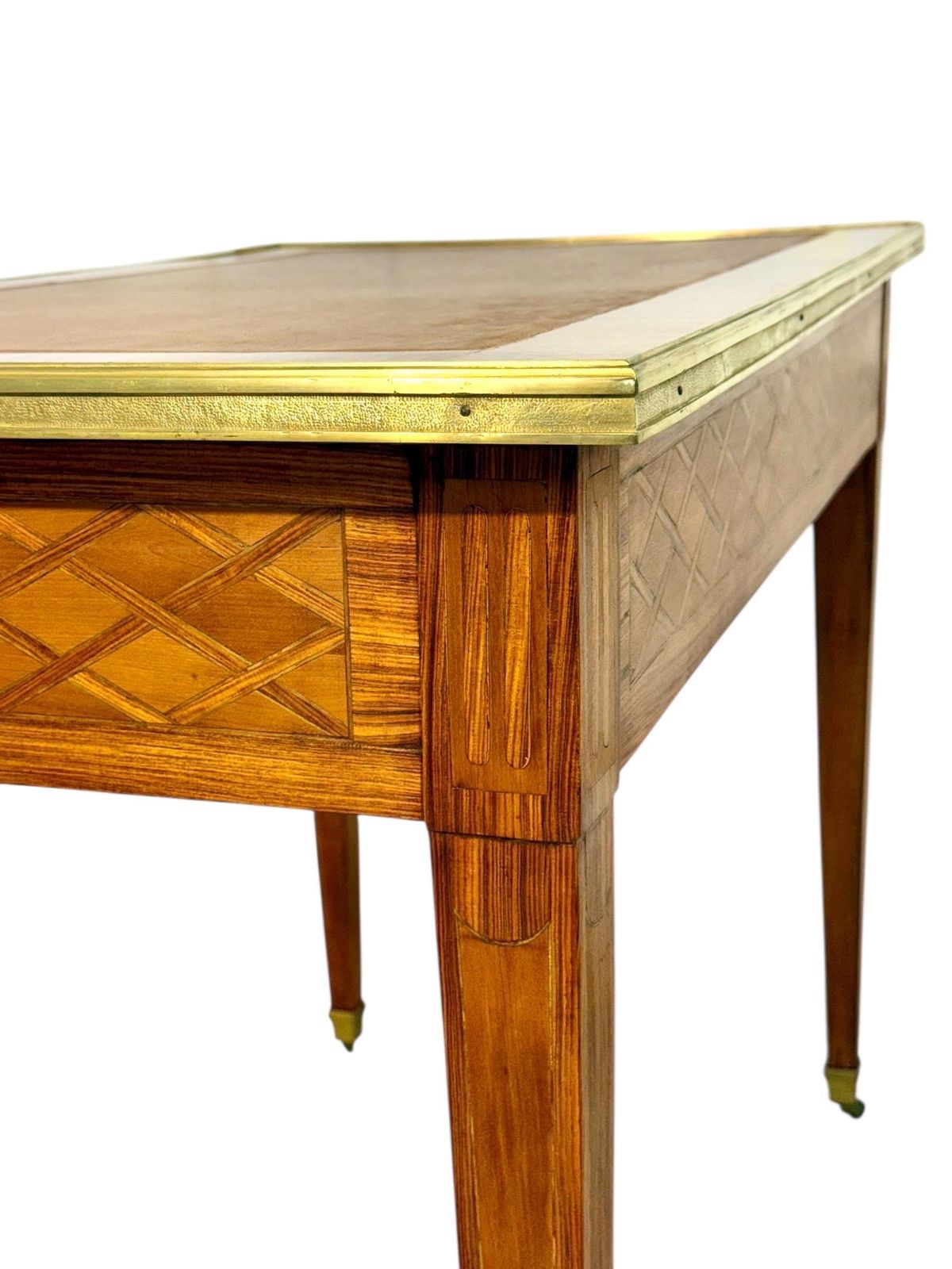 photo vinterior Louis XVI Writing Table With Bronze Mounts, France C. 1780
