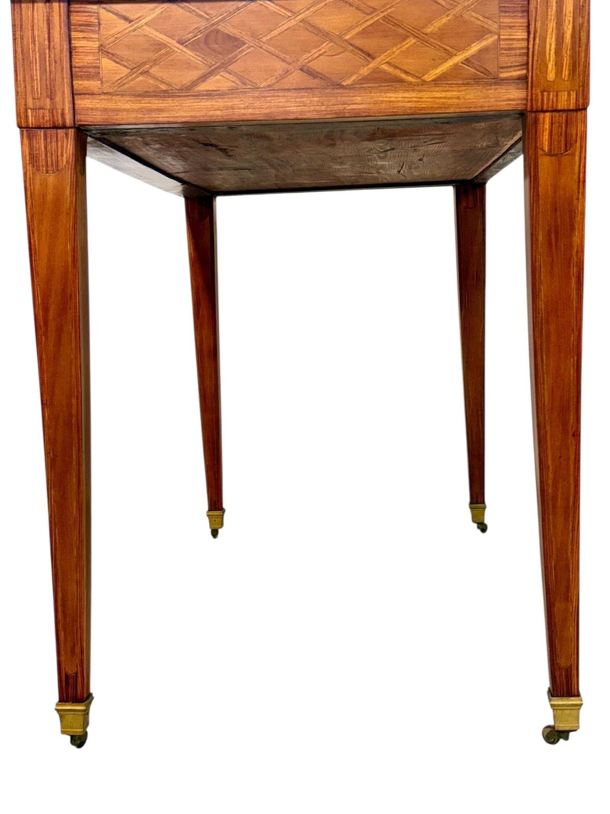 photo vintage Louis XVI Writing Table With Bronze Mounts, France C. 1780