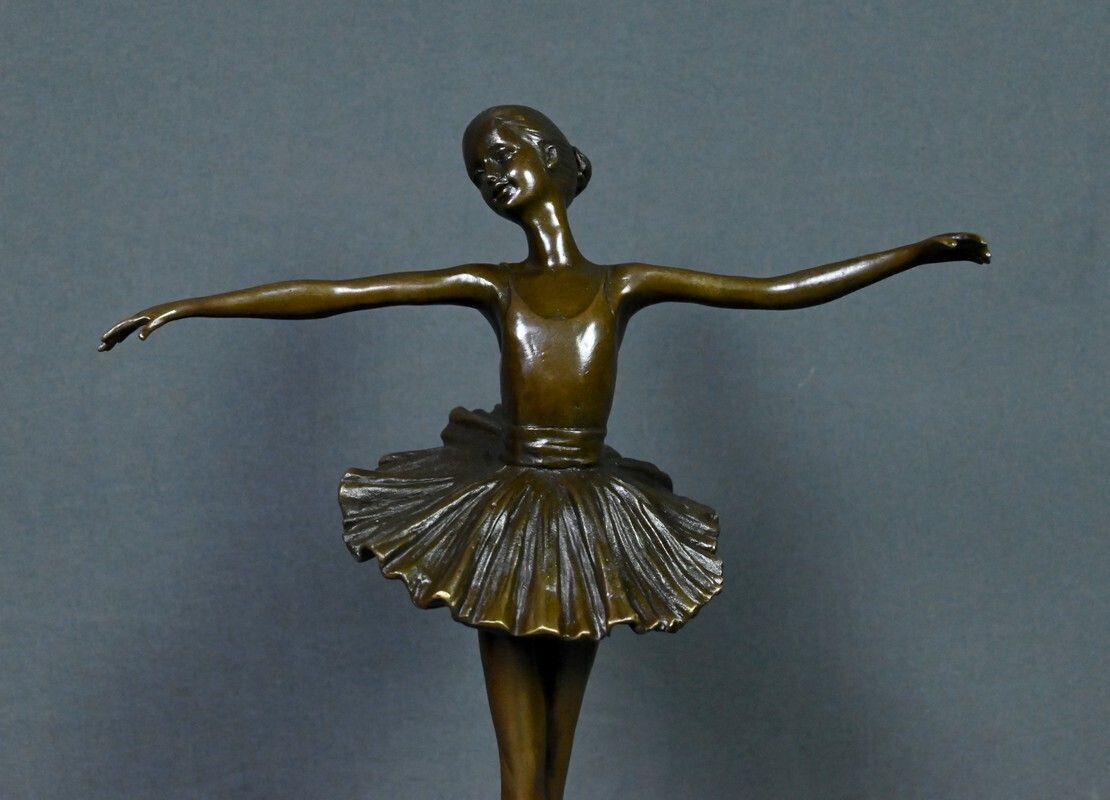 Bronze "The Ballerina" Signed Crespain – Early 20th Century photo 1110.0