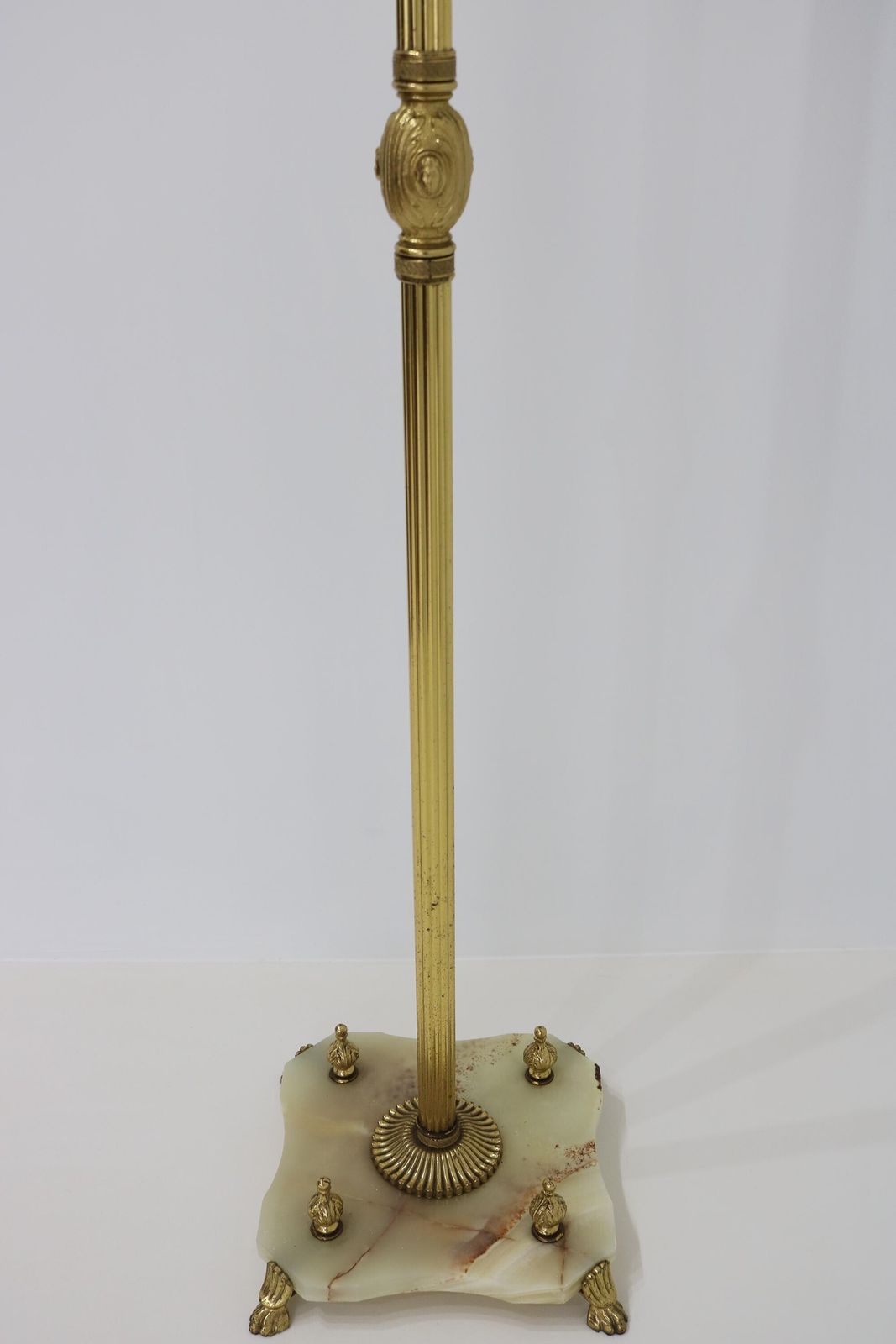 1184.0 Antique Style Brass Coat Rack With Rotating Crown And Marble Base Italian Hollywood Regency Hall Tree Vintage Gold Entryway Stand photo