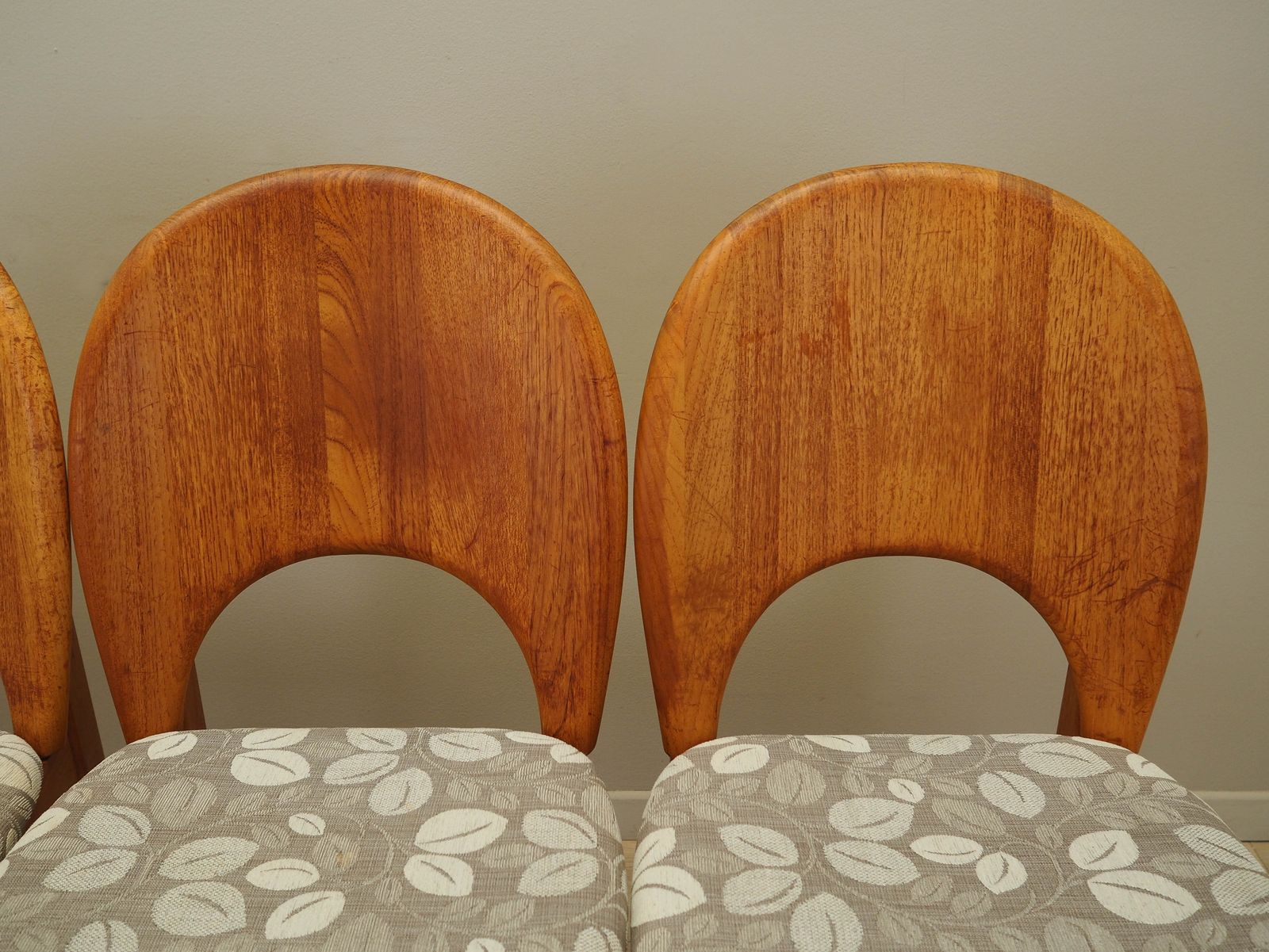 Set Of Four Teak Chairs Danish Design 1960s Designer Niels Koefoed Manufacturer Glostrup photo vintage