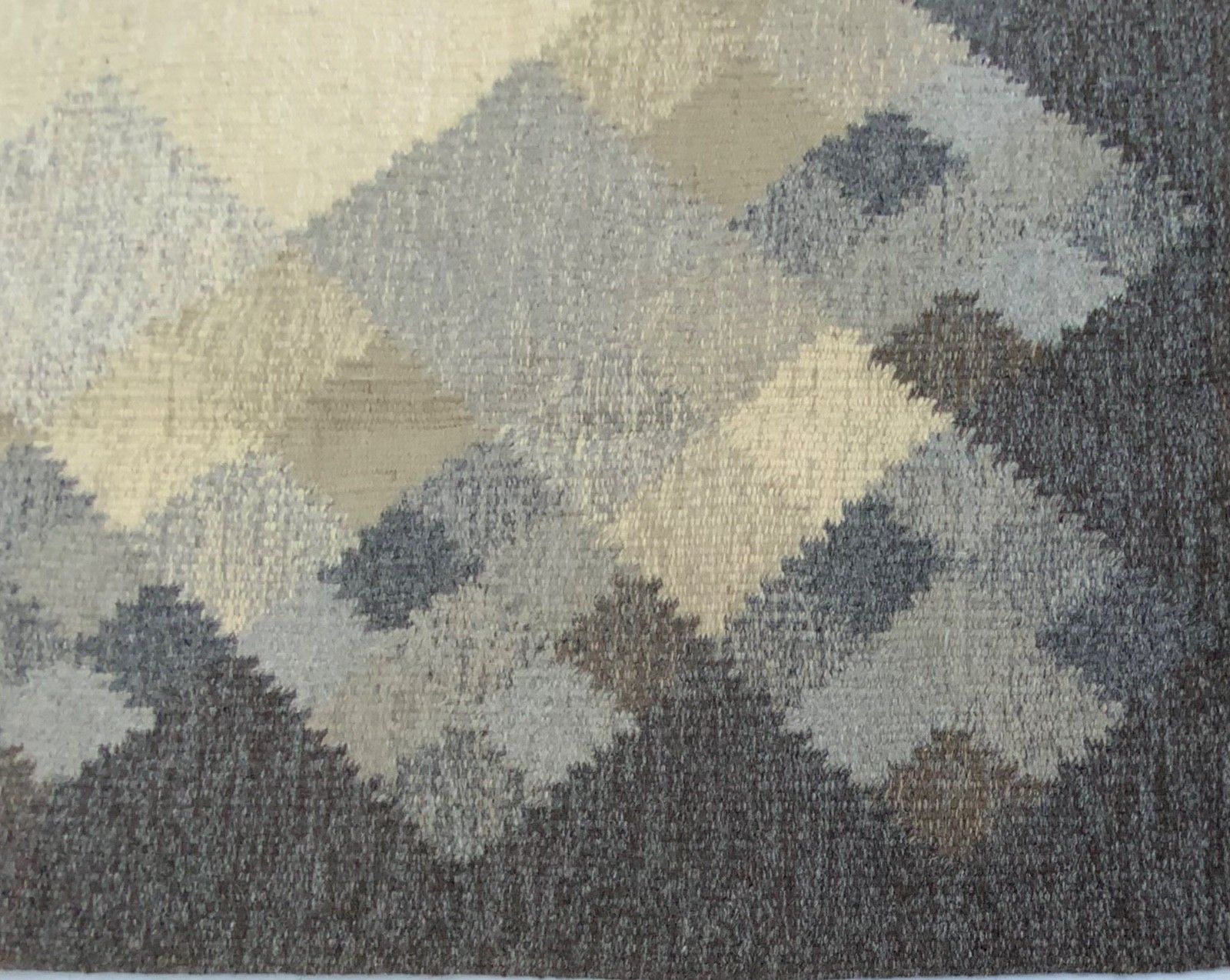 photo vinterior Mid Century Swedish Kilim Röllakan Rug By Brita Svefors For Axeco Svenska 1960s