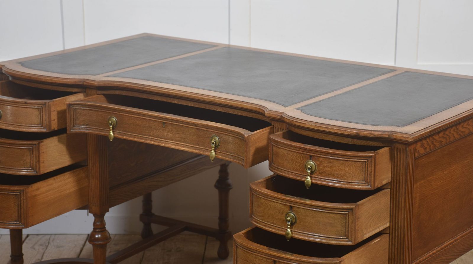 Oak Pedestal Writing Desk, Mid 20th Century photo furniture