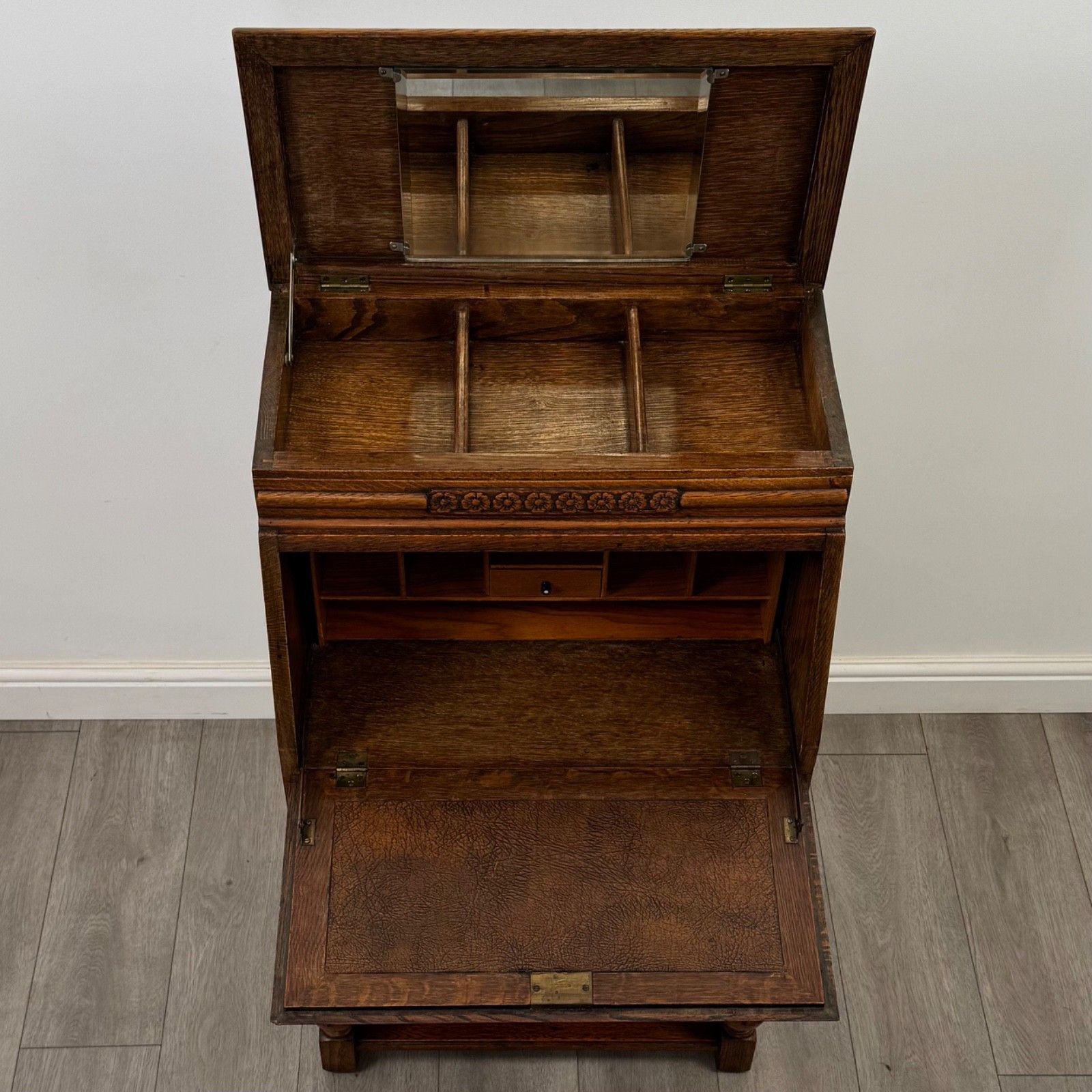 Furniture Antique 20th Century Bureau In Golden Oak photo