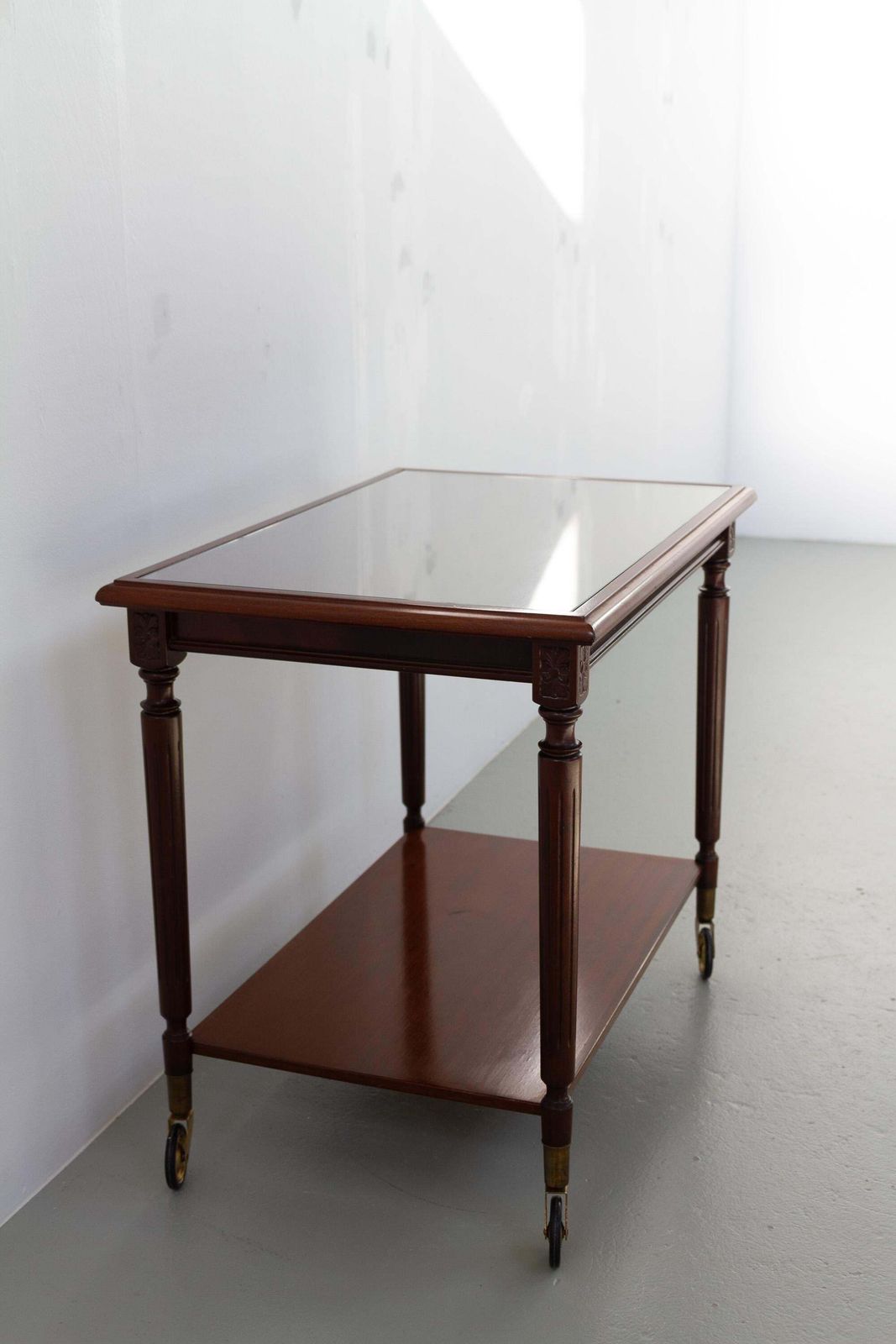 photo furniture Danish Hepplewhite Mahogany Serving Trolley By Farre Møbelfabrik, 1970s.