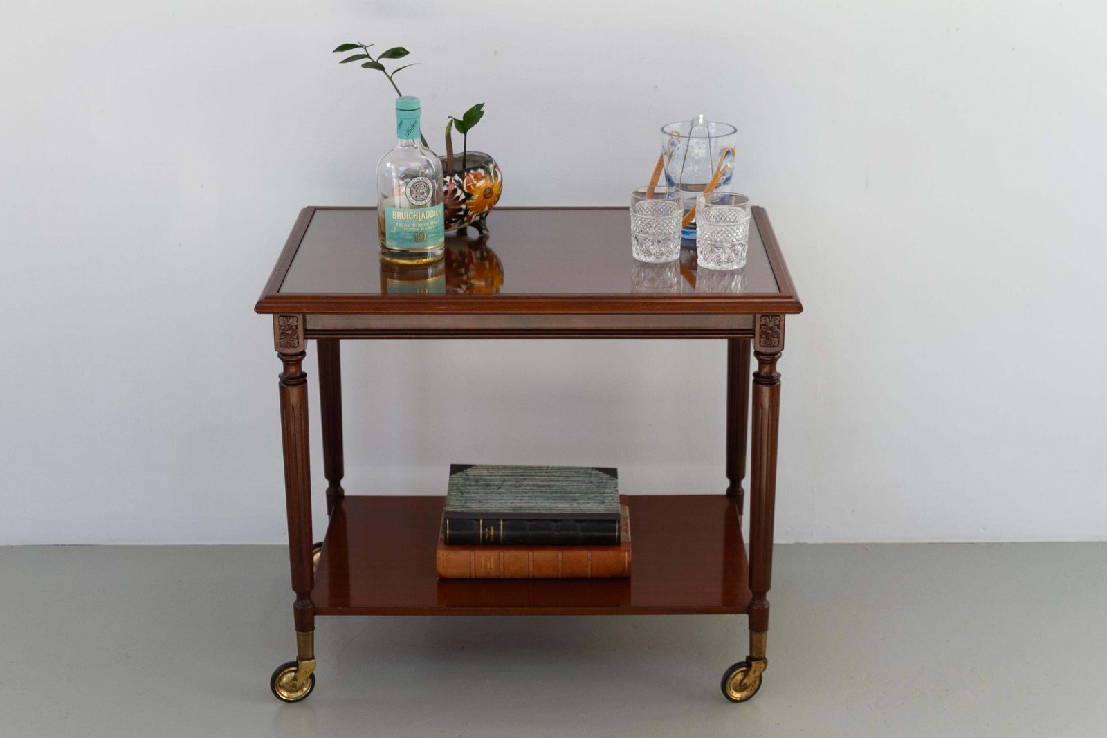 photo vinterior Danish Hepplewhite Mahogany Serving Trolley By Farre Møbelfabrik, 1970s.
