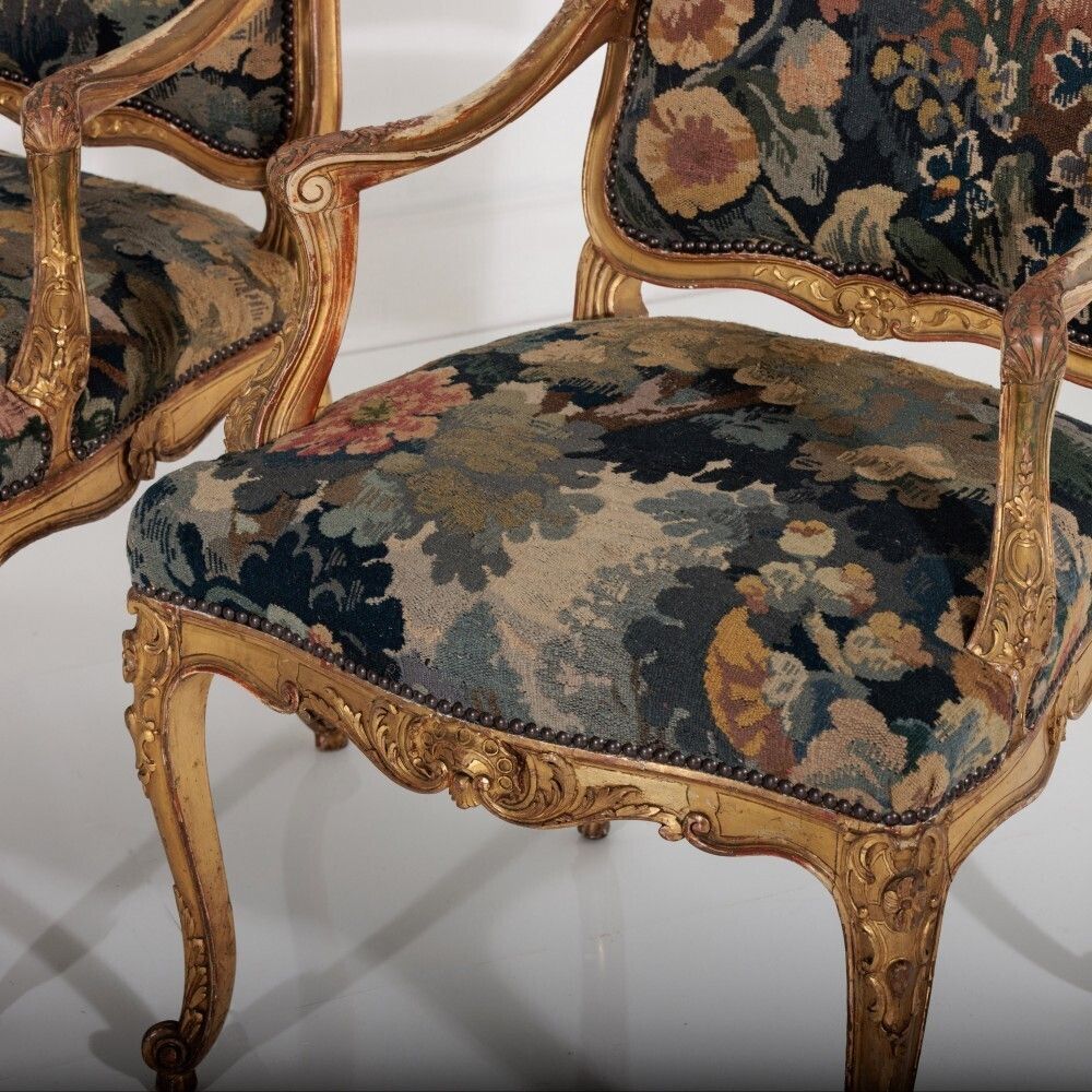 Pair Of Late 19th Century English Bertram & Sons Giltwood Salon Armchairs photo vinterior