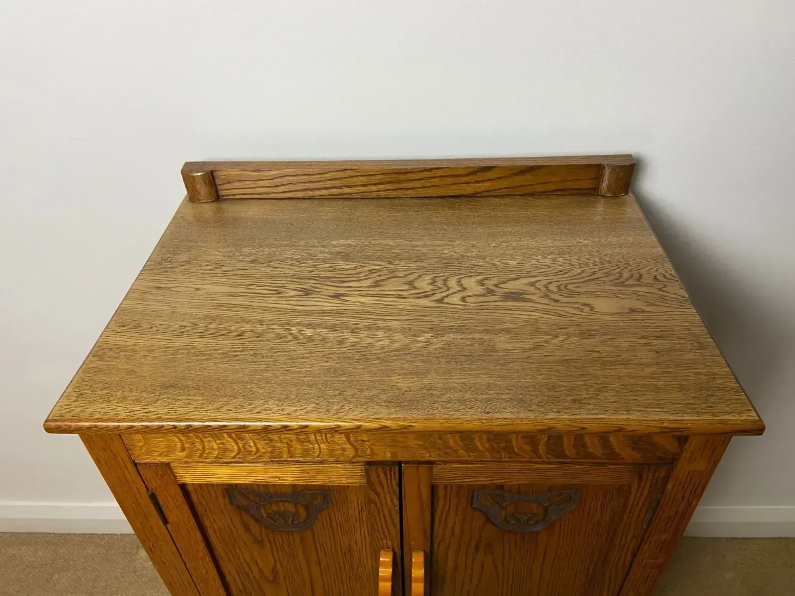 495.0 Art Deco 1930's Golden Oak Cabinet/Compactum On Castors With Bakelite Handles photo