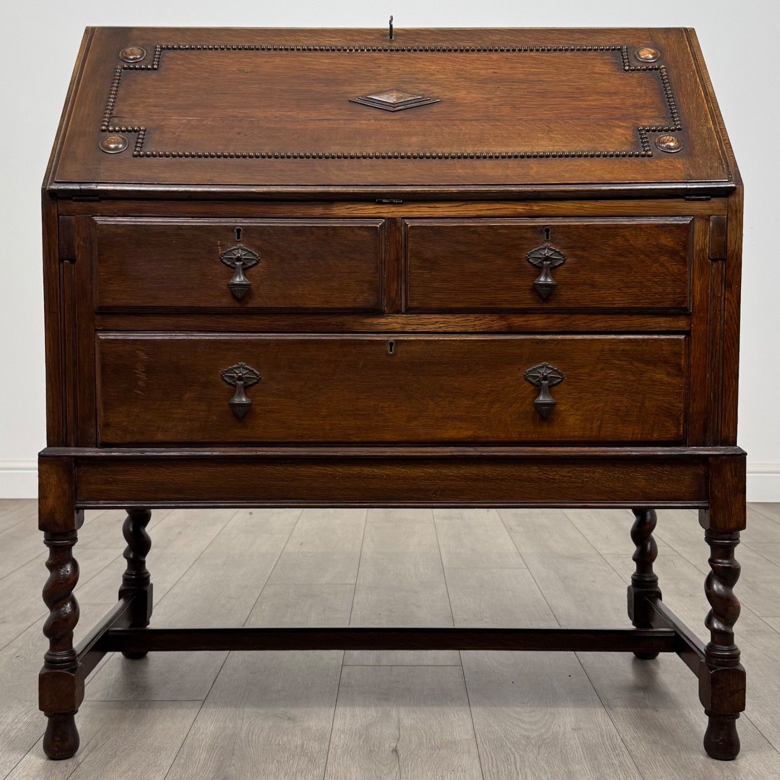 Antique 20th Century Jacobean Style Bureau In Oak