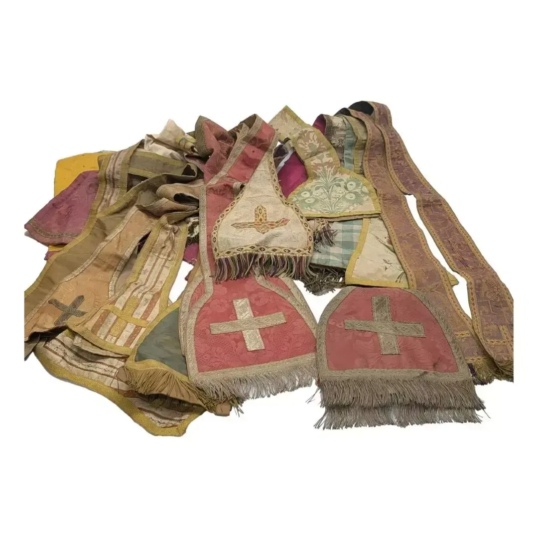 Important Collection Of Embroidered And Woven Liturgical Vestments And Coverings, With Handwritten Provenance – France, 18th–19th Century