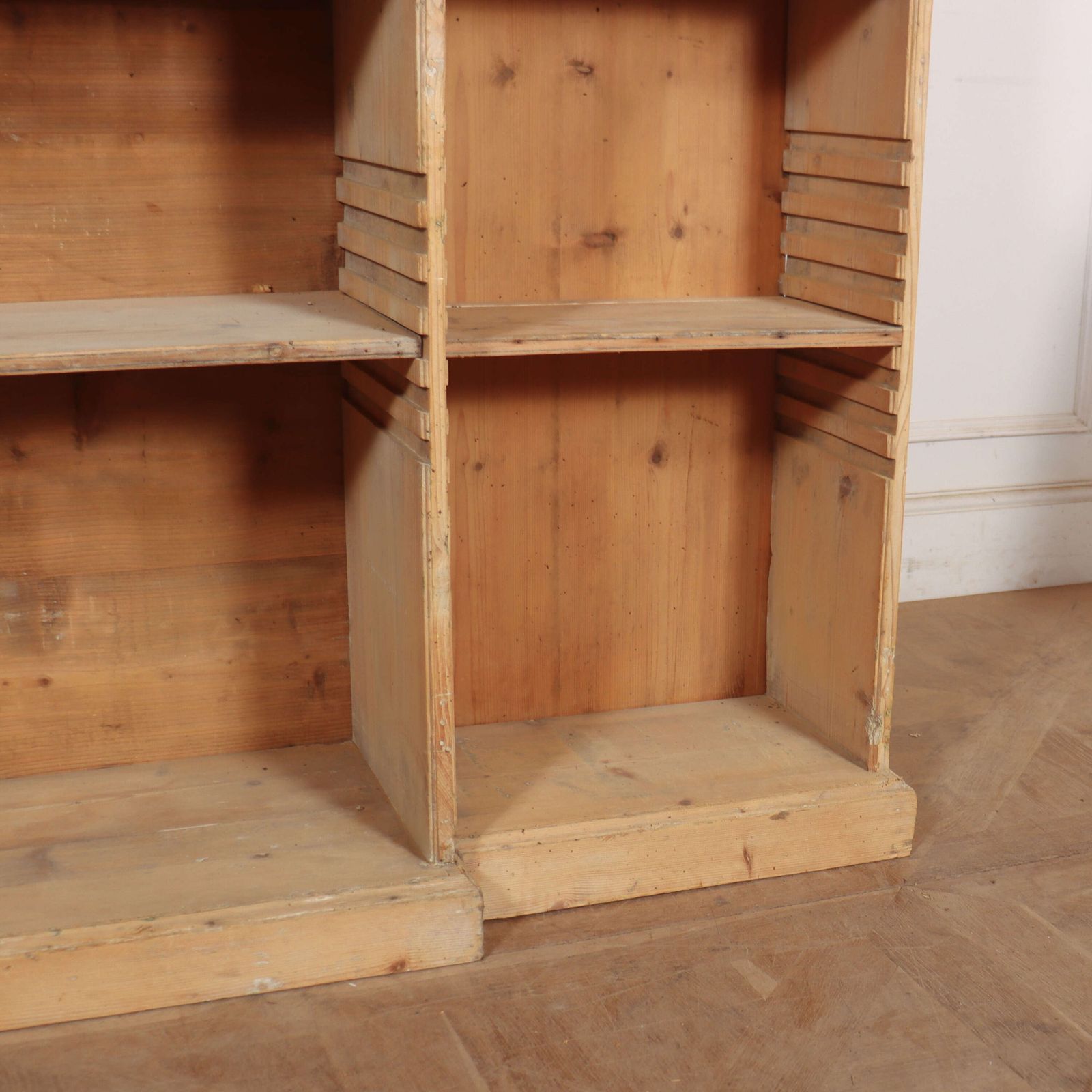 Georgian Pine Open Bookcase, 1700s photo 7194.0