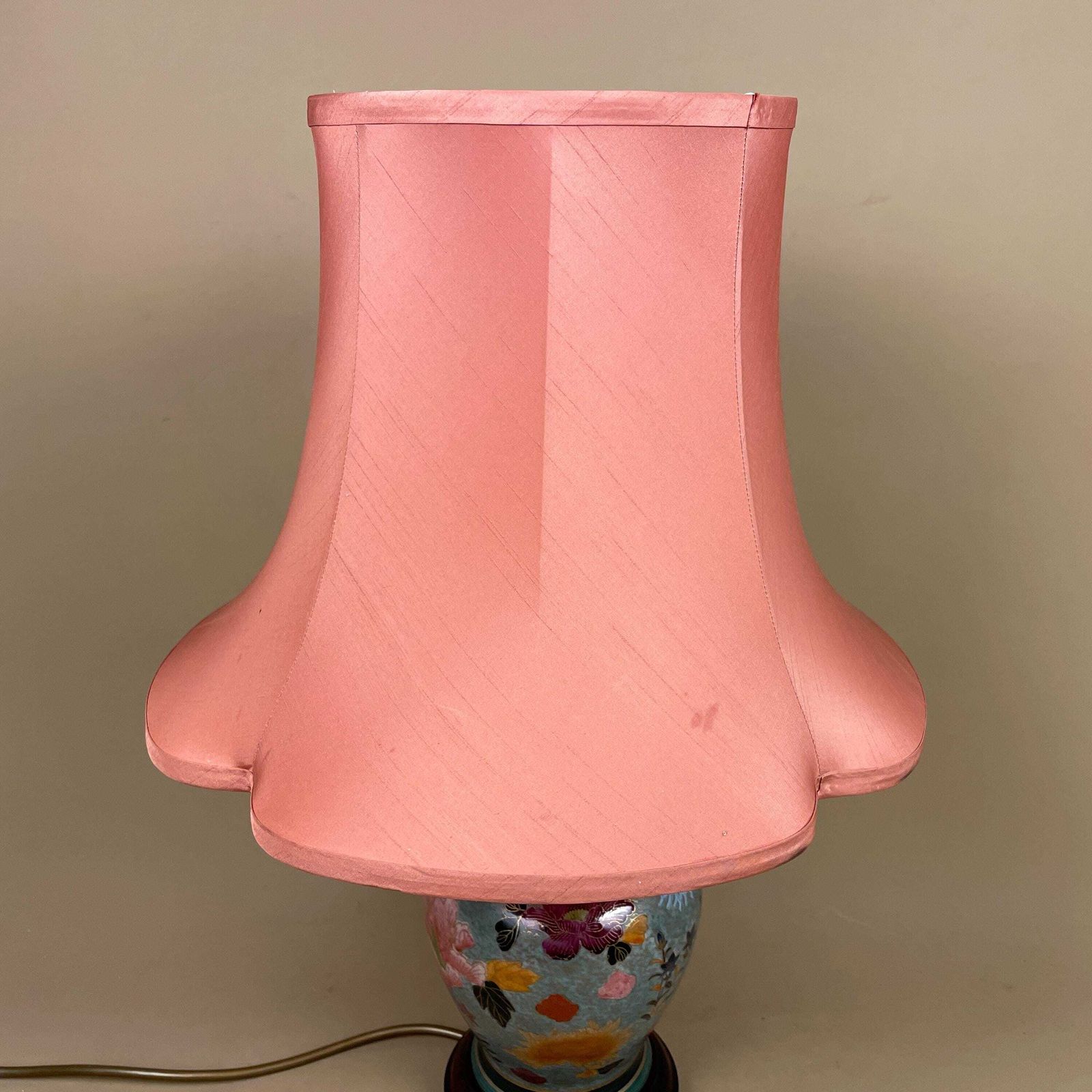 Antique Oriental Ceramic Lamp Light Bedside Table Shade Silk Lampshade Chinese Decor Porcelain Ginger Jar Vase Hand Painted Floral Wood photo vintage