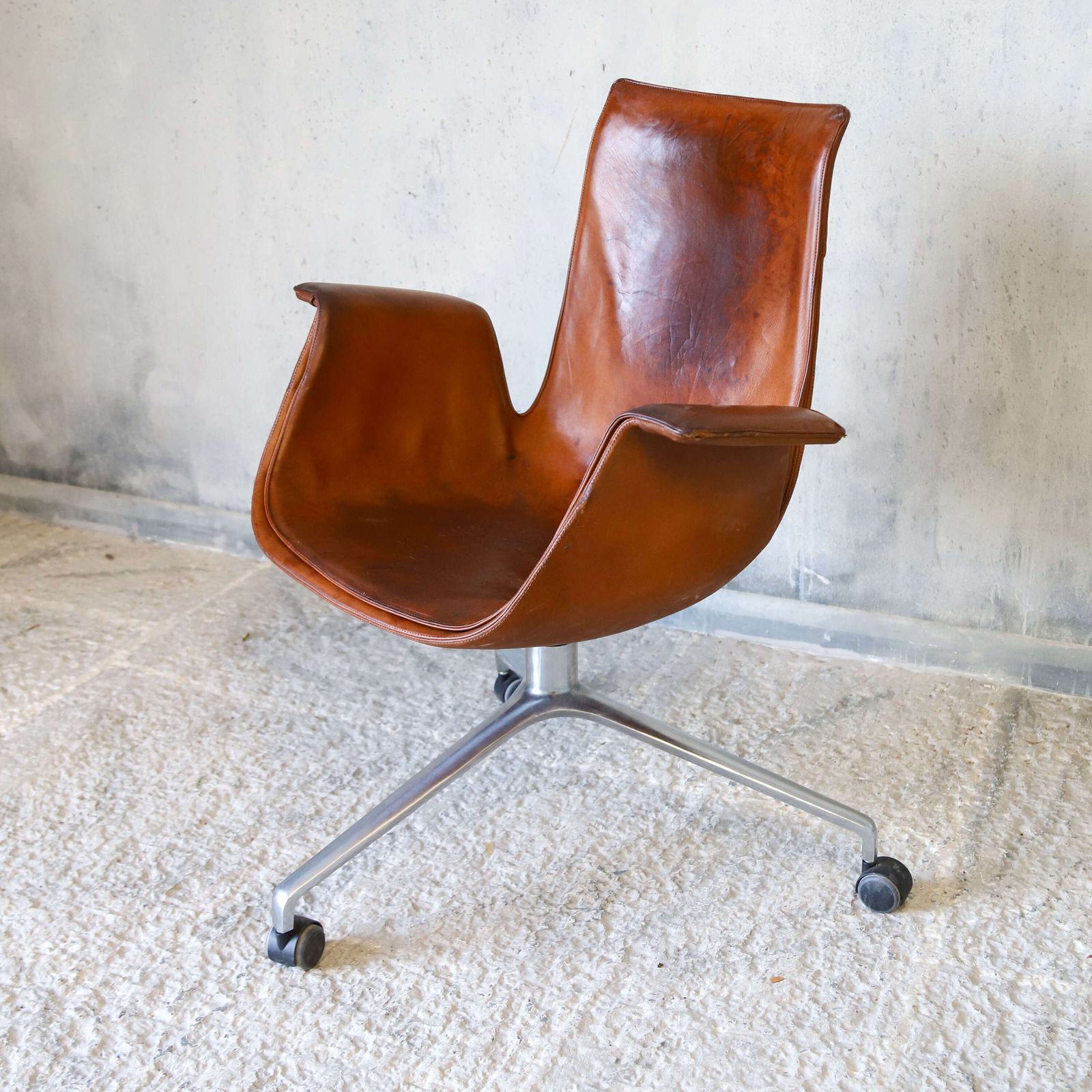 photo furniture Vintage Tulip Office Chair By Preben Fabricius & Jørgen Kastholm