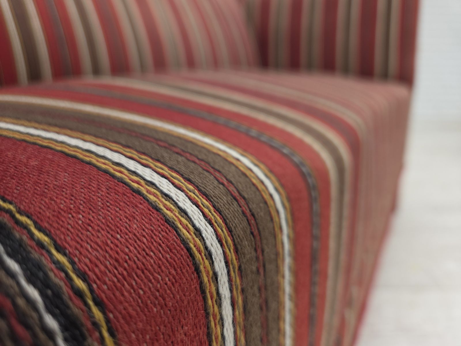 photo furniture 1960s, Danish 2 Seater Sofa, Striped Red/Multicolor Furniture Wool.