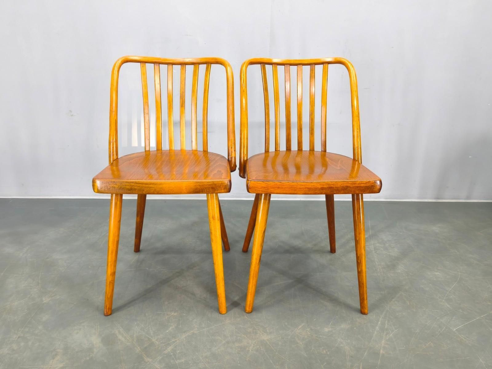 photo vinterior Antonin Suman For Ton Dining Chairs, 1960s, Set Of Four