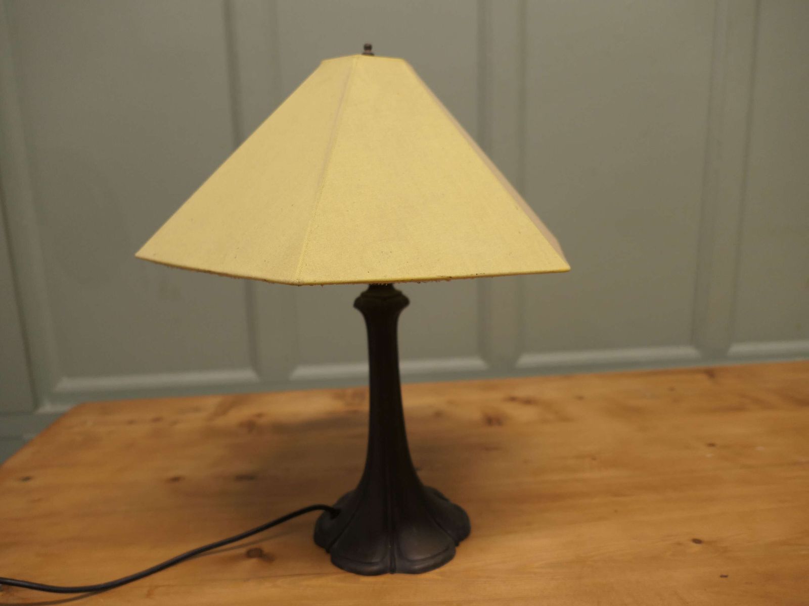 Vintage Art Nouveau Spelter Table Lamp photo furniture