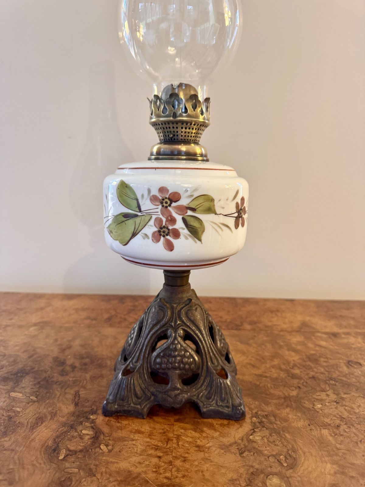 Pretty Victorian Oil Lamp photo for sale
