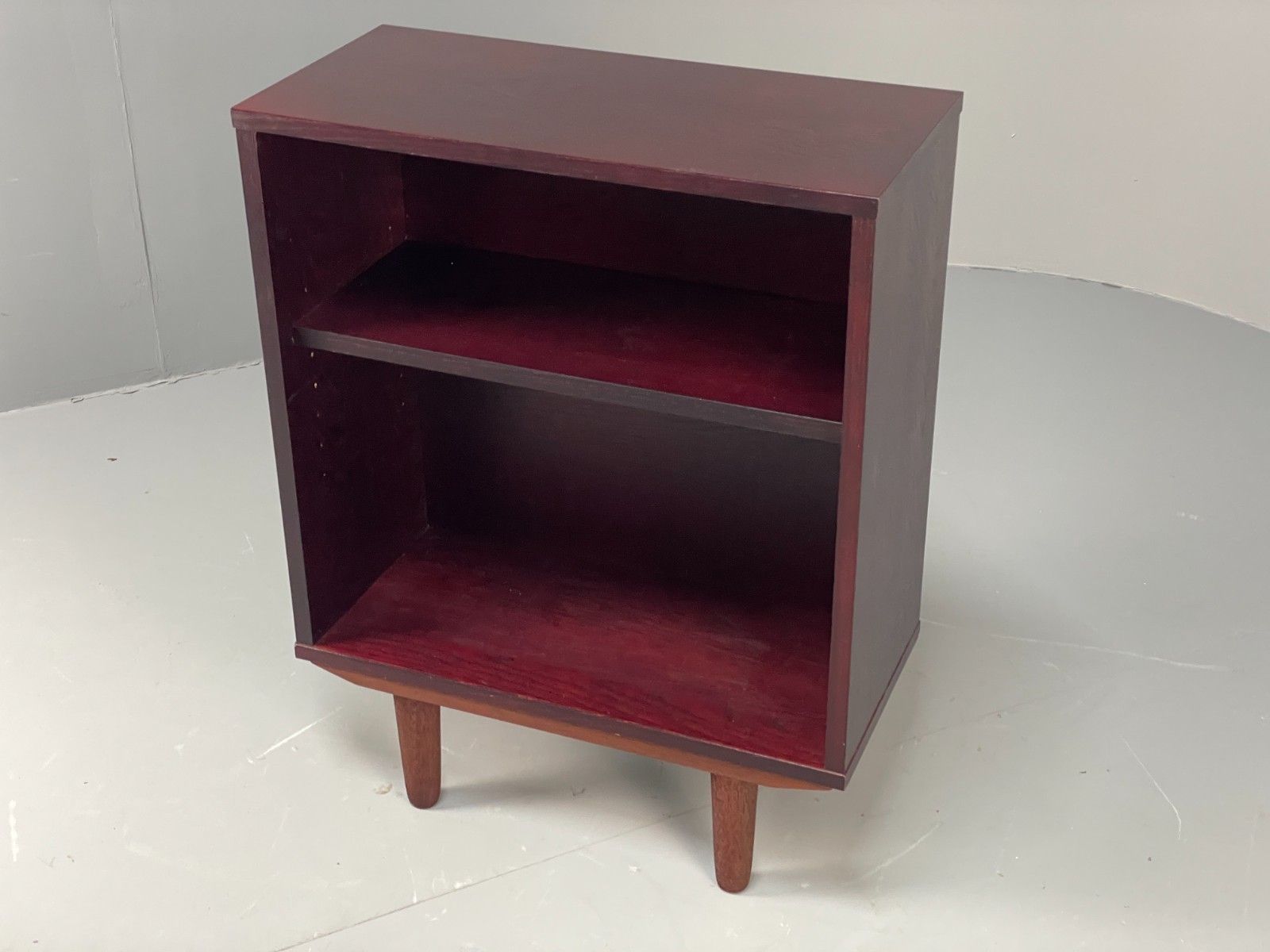 Vintage Dark Oak Bookcase Adjustable Shelf By Beaver & Tapley Eb11498 Mwoo photo furniture
