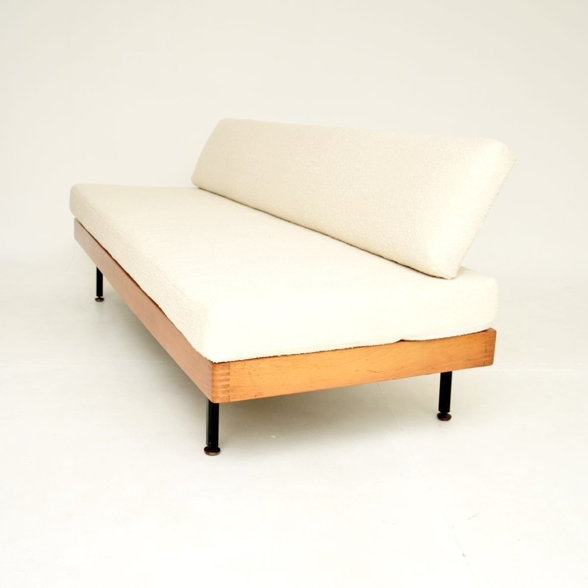 photo furniture Vintage Sofa Bed In Steel And Birch