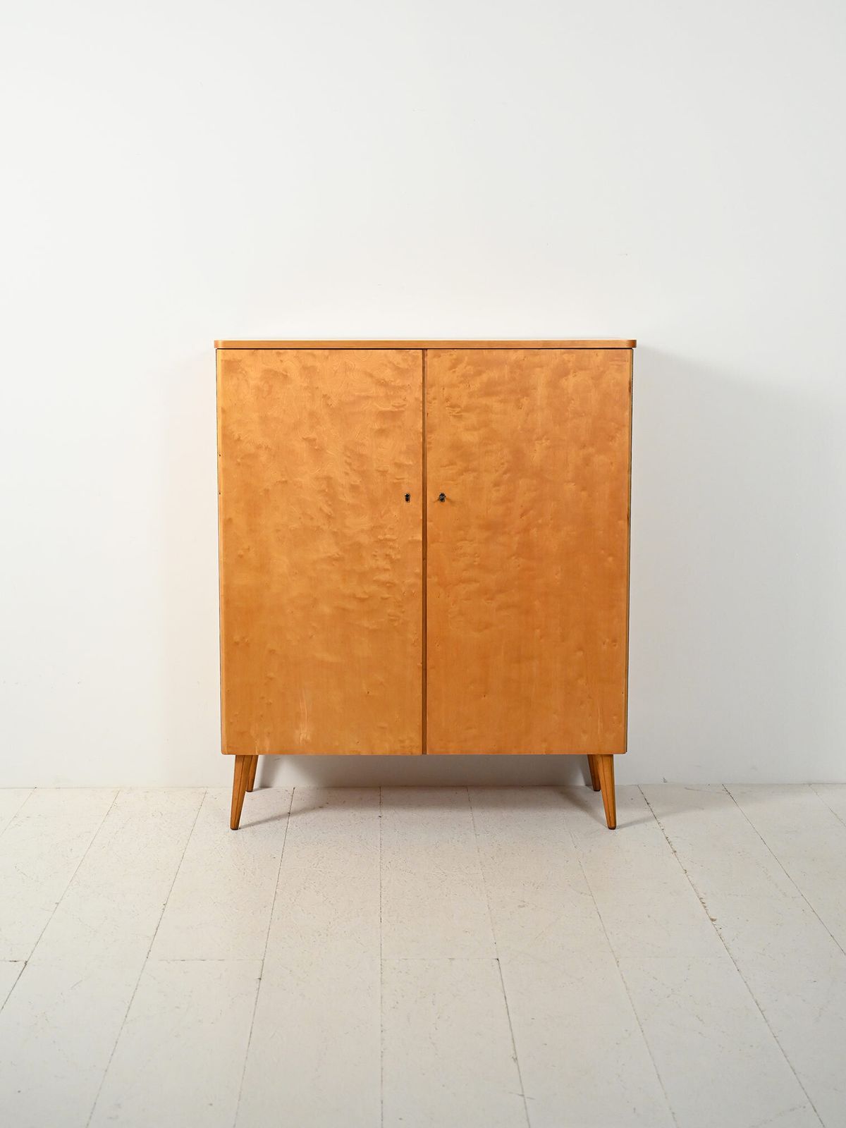 Cabinet Scandinavo Vintage In Betulla Anni ’50 photo furniture