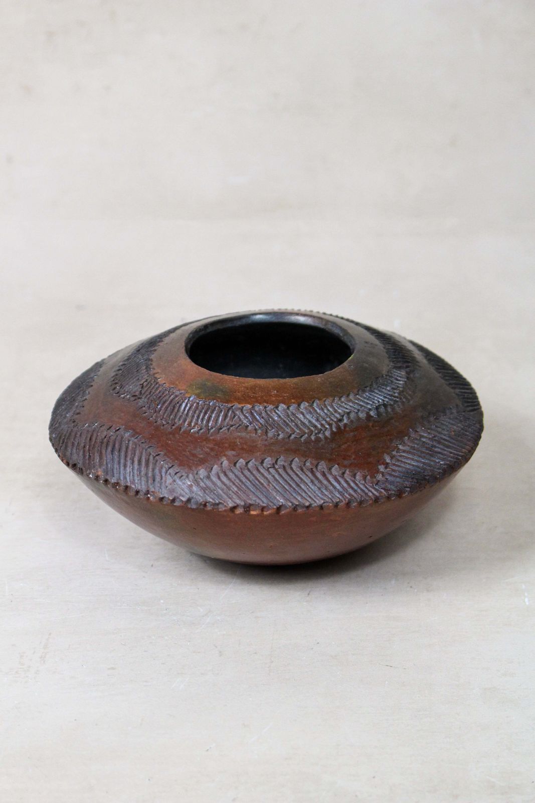 Zulu Pot   169.1, African